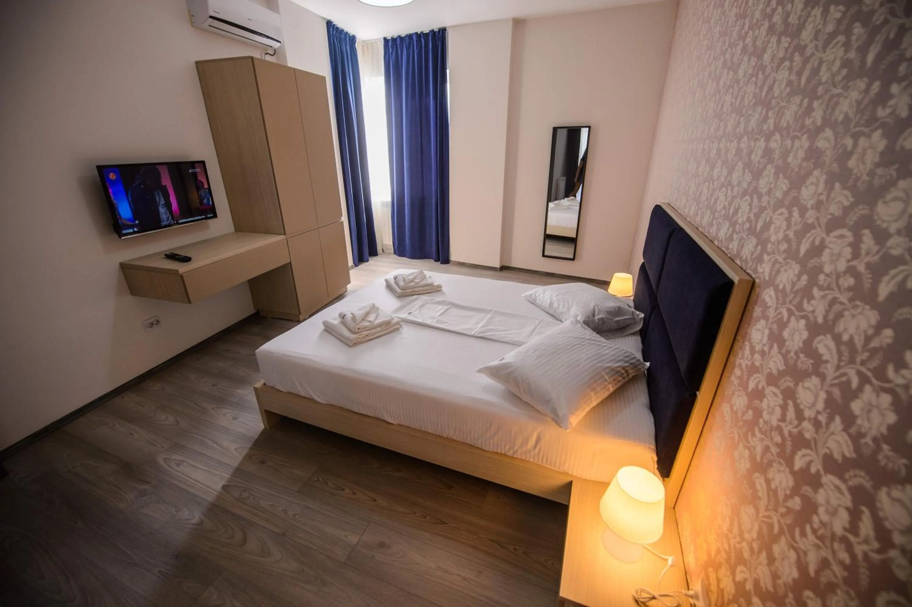 Photo of the whole room, Bed in Magnum Residence