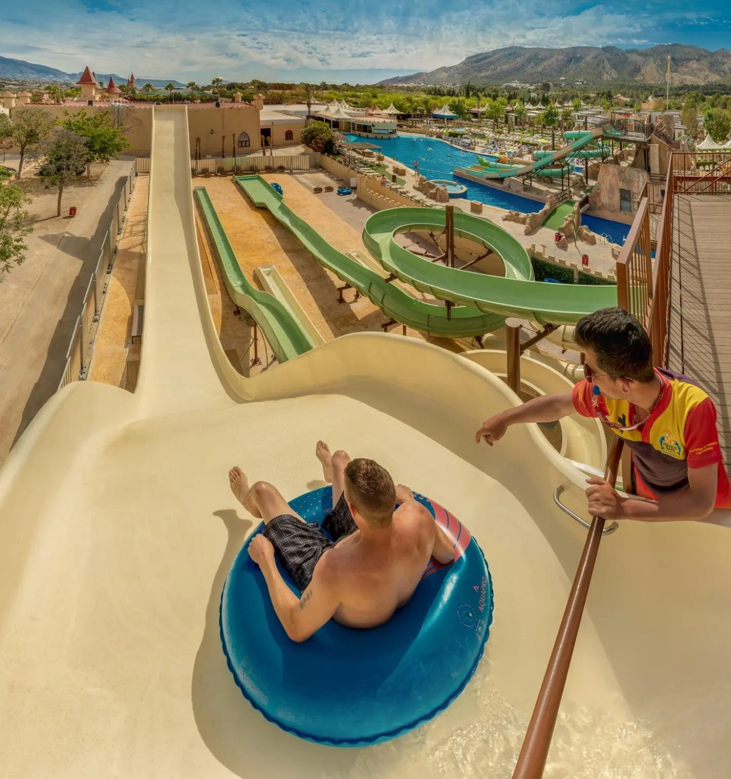 Aqua park in Magic Robin Hood