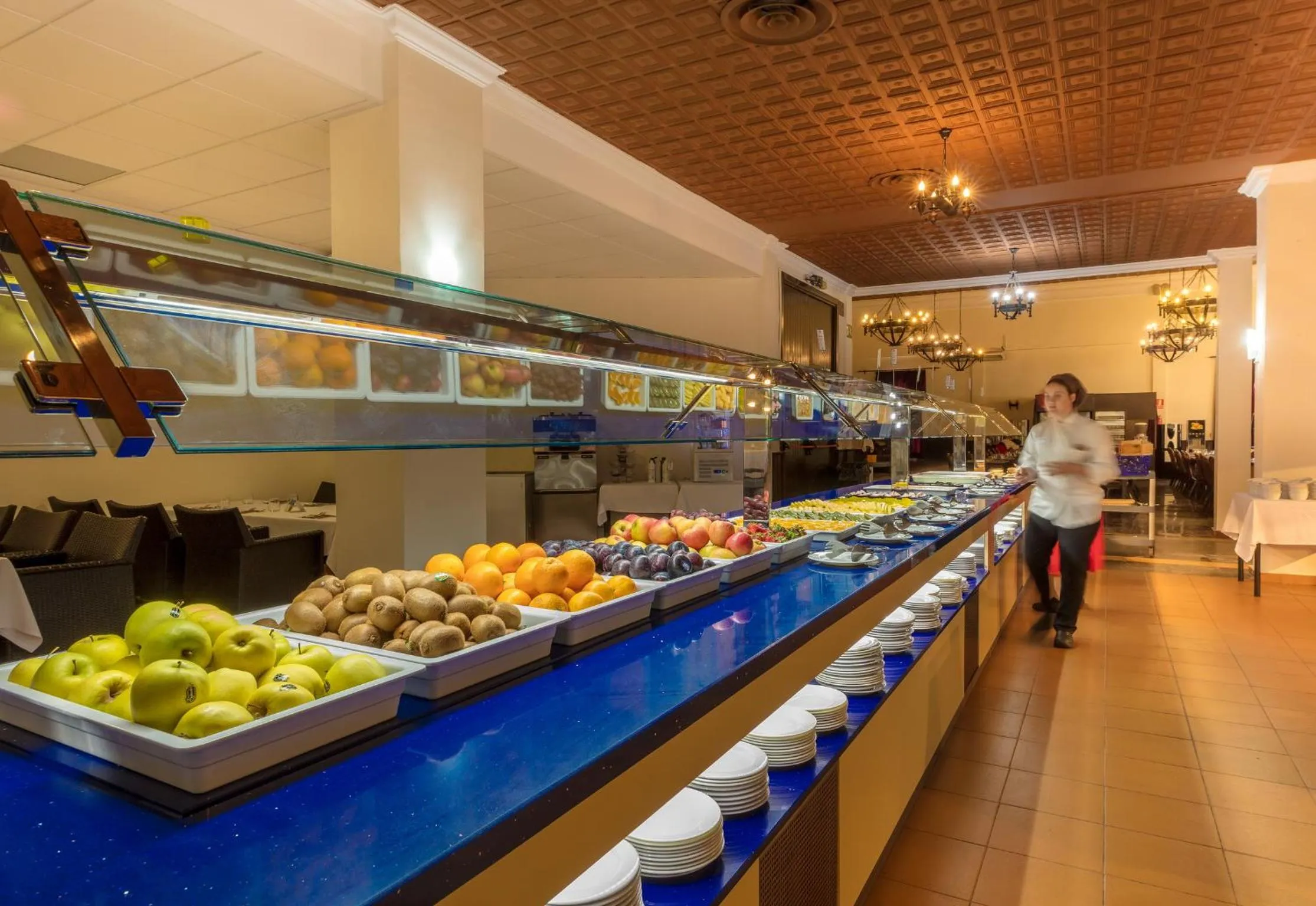 Restaurant/places to eat in Magic Robin Hood