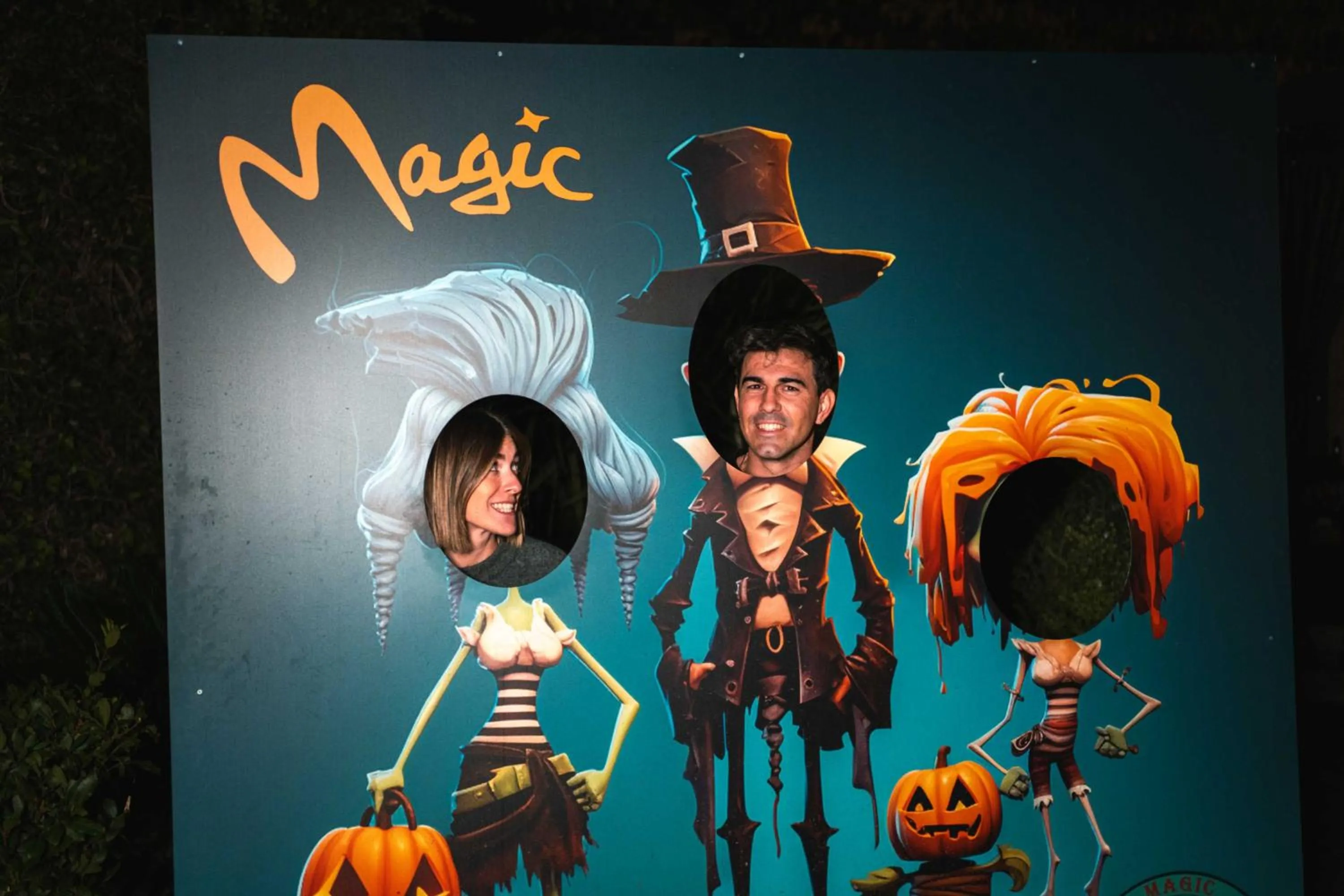 Entertainment in Magic Robin Hood