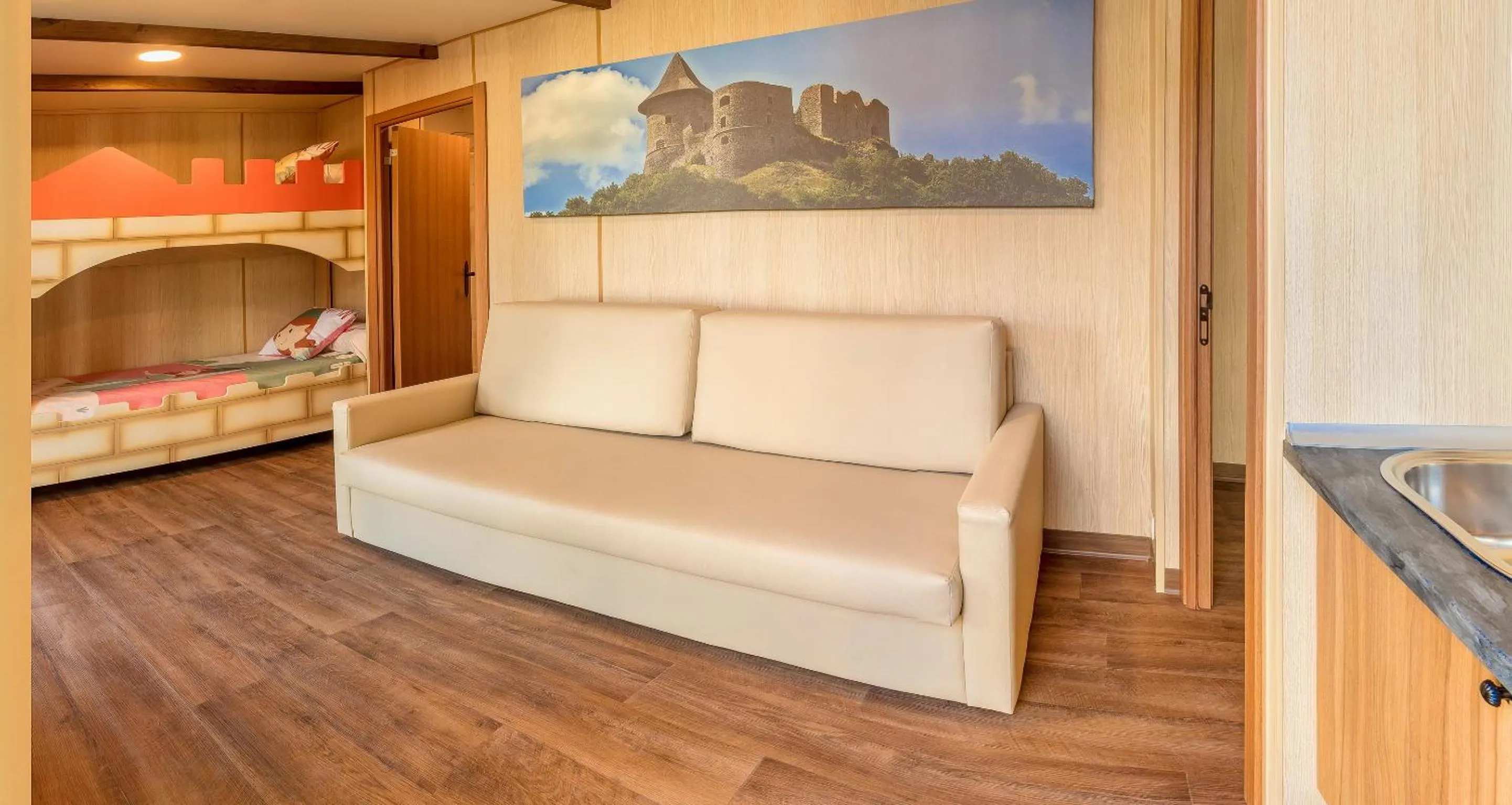 Dining area in Magic Robin Hood