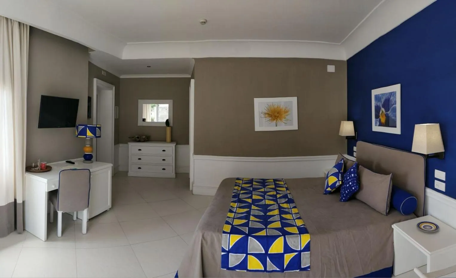 Photo of the whole room, Bed in Hotel Della Piccola Marina