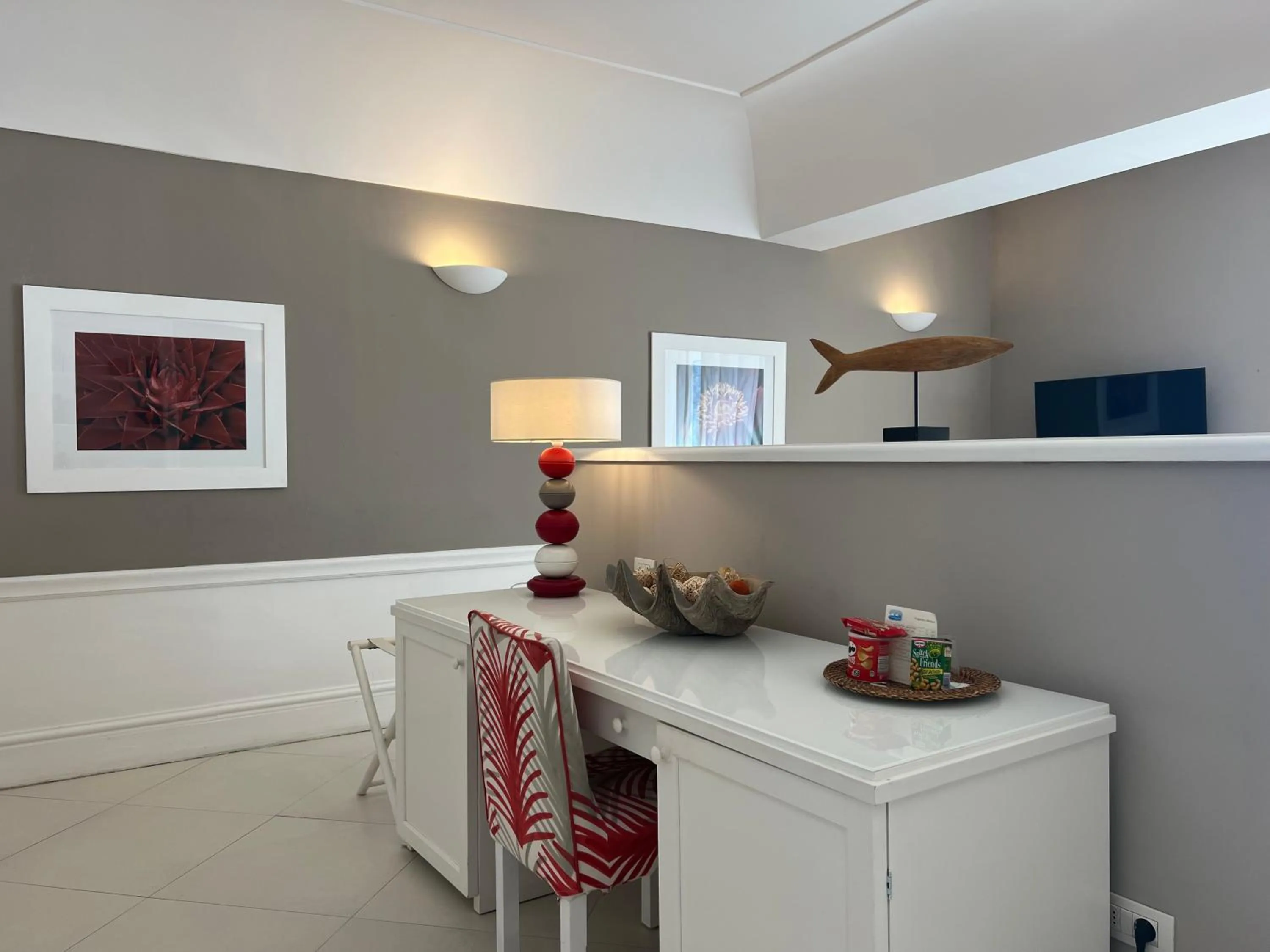 Seating area in Hotel Della Piccola Marina