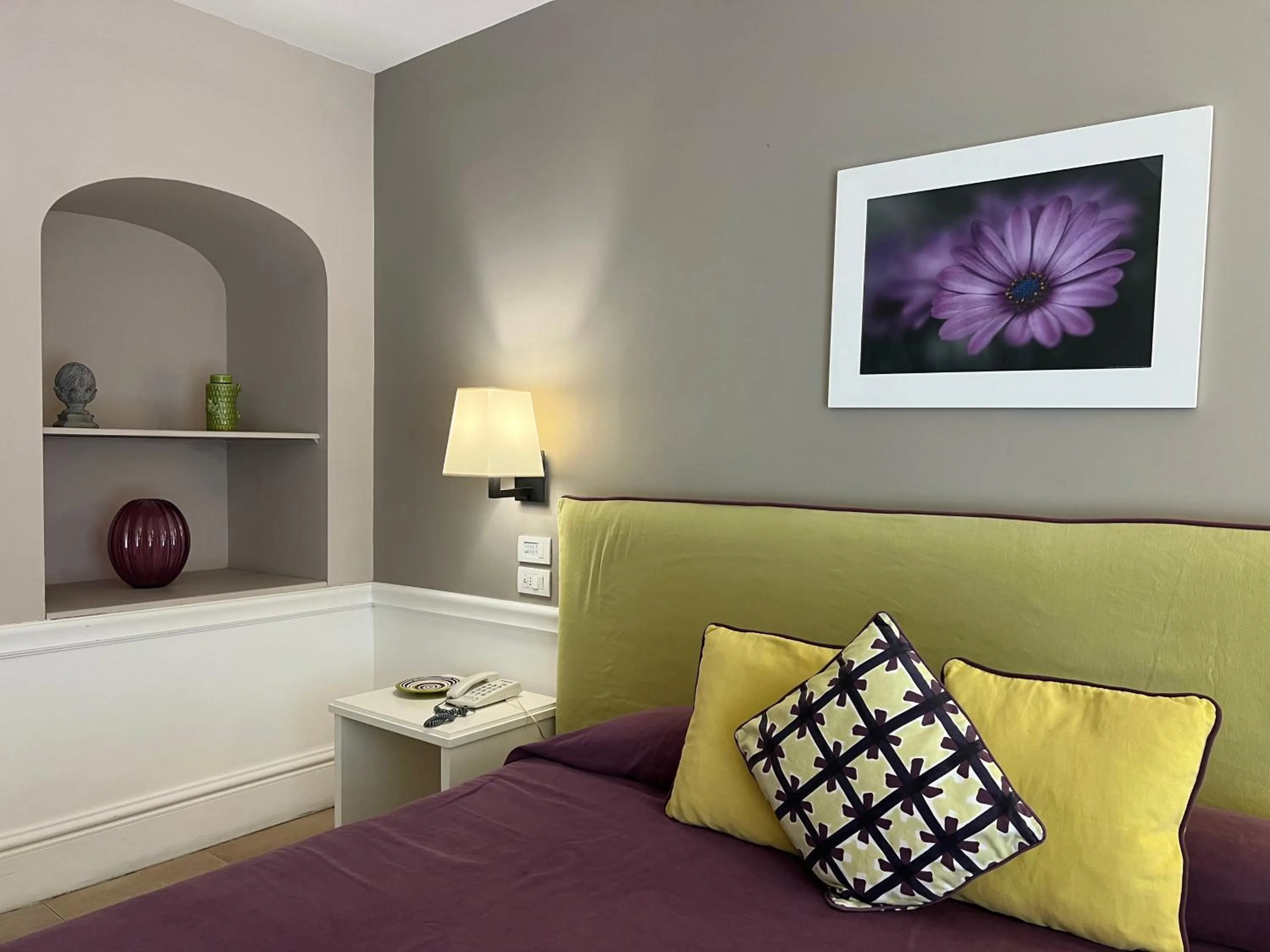 Bed in Hotel Della Piccola Marina