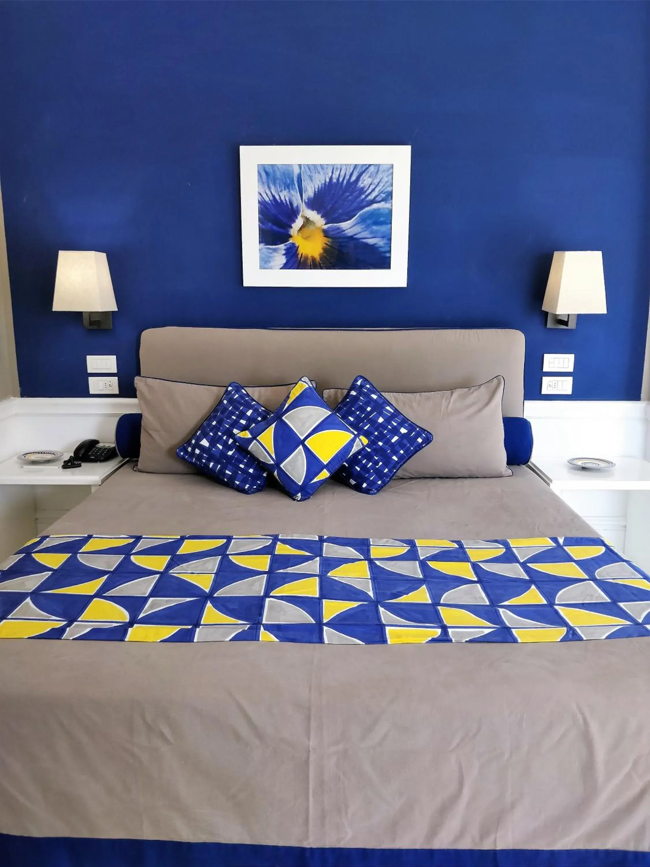 Junior Suite with Terrace in Hotel Della Piccola Marina Junior Suite with Terrace in Hotel Della Piccola Marina