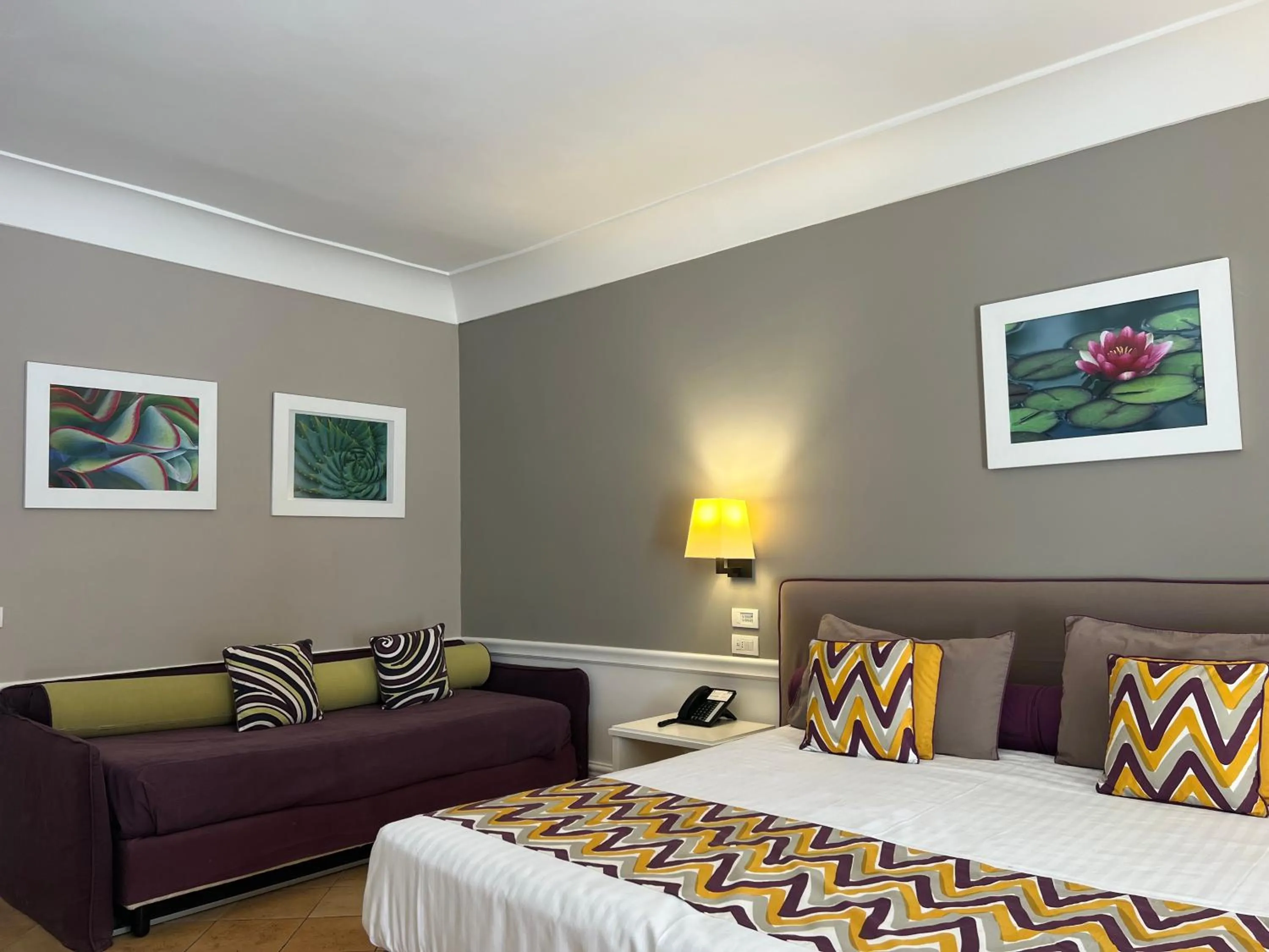 Photo of the whole room, Bed in Hotel Della Piccola Marina