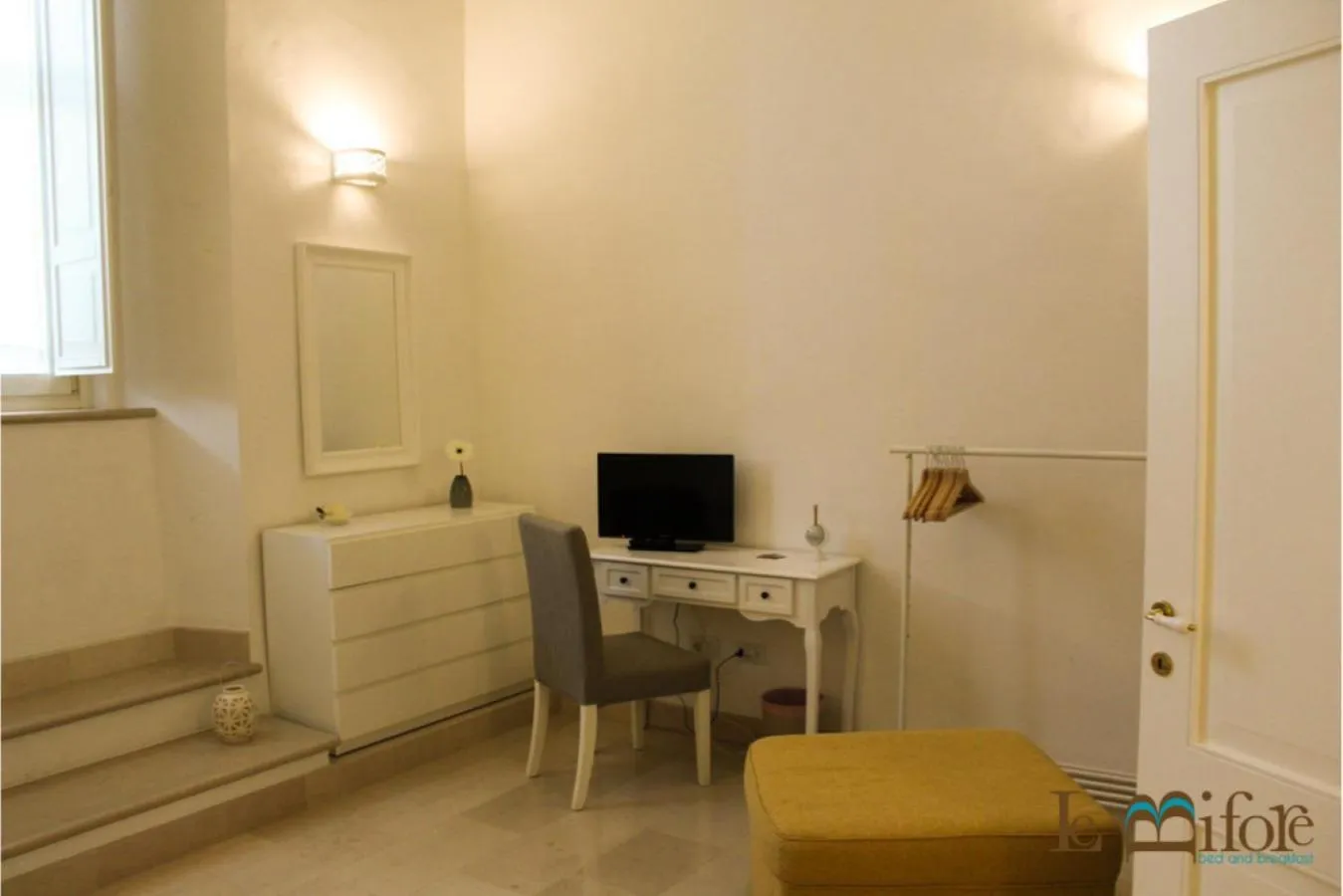 Decorative detail in Le Bifore B&B