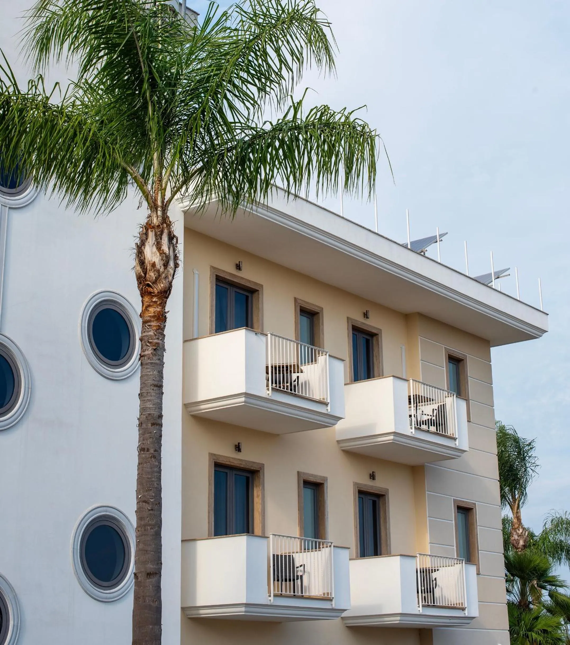 Property building in Hotel Premiere