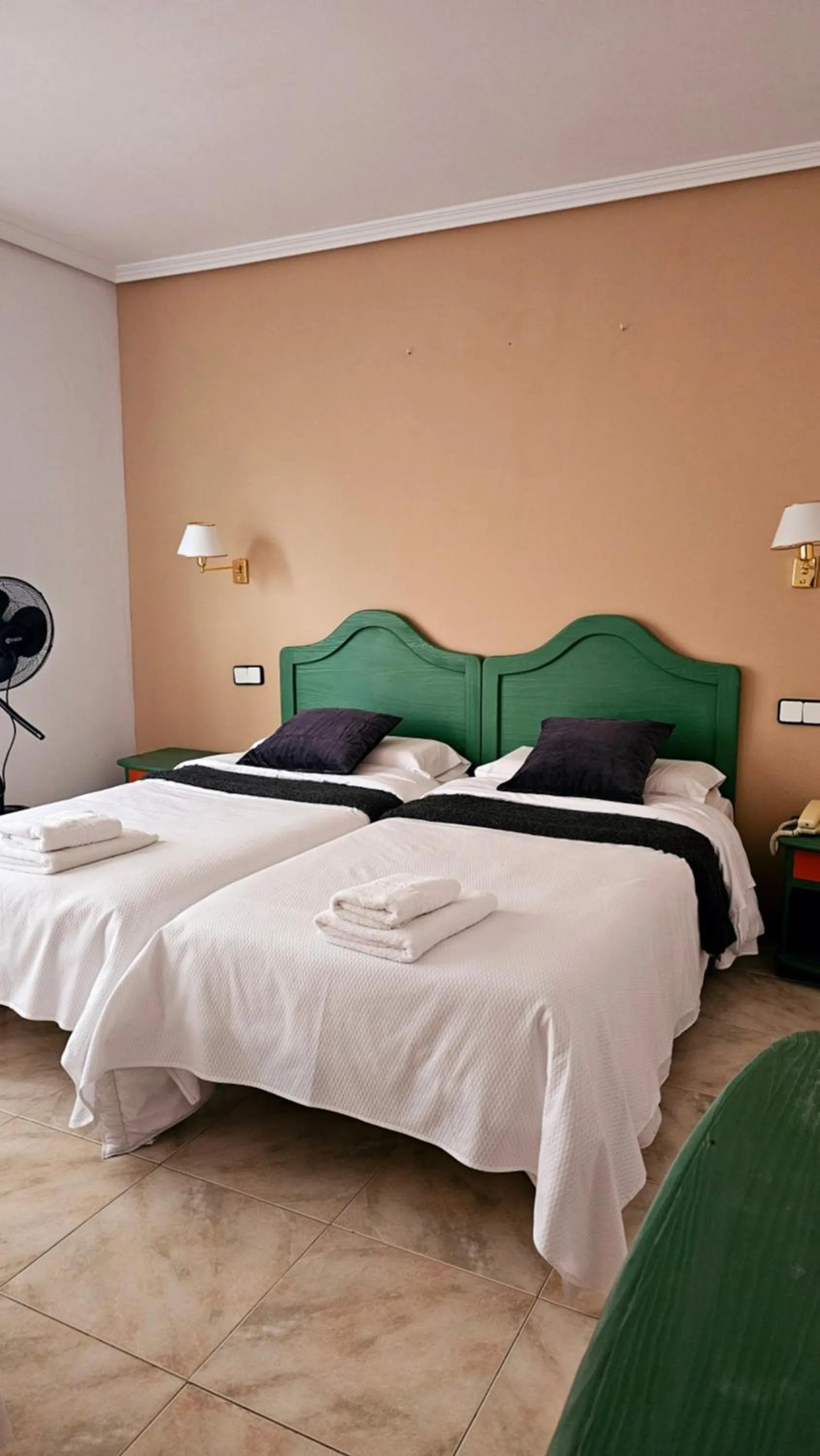 Bed in Hotel Mataleñas