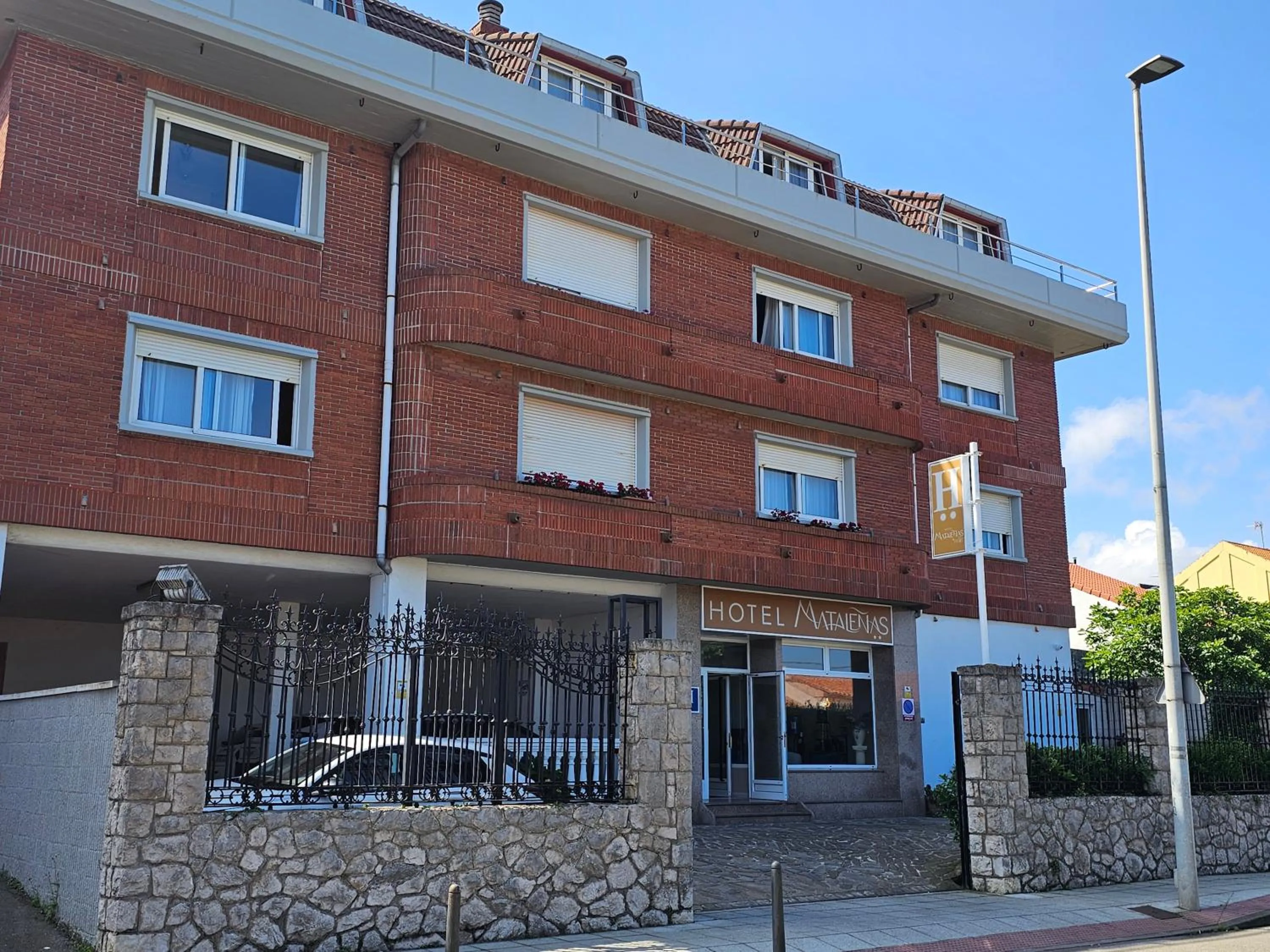 Hotel Mataleñas