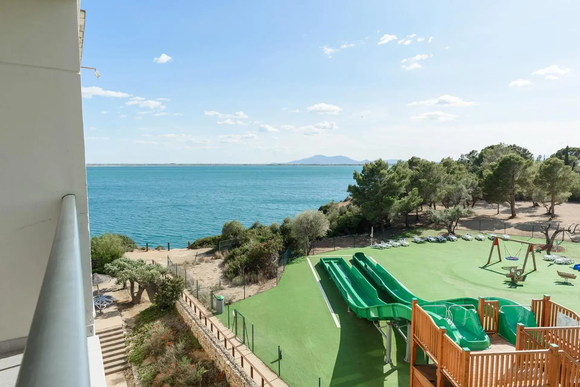 Double Room with Partial Sea View in FERGUS Cap Roig Double Room with Partial Sea View in FERGUS Cap Roig