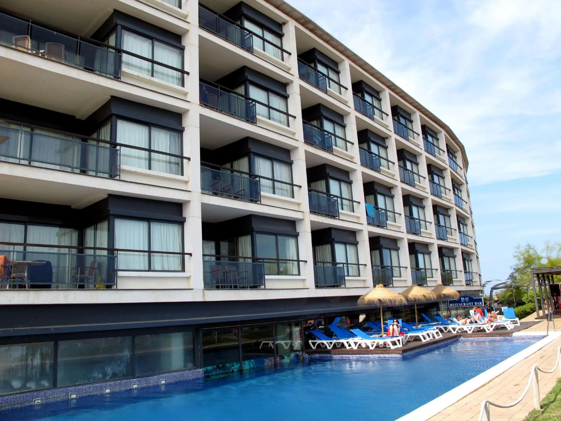Swimming pool in FERGUS Cap Roig