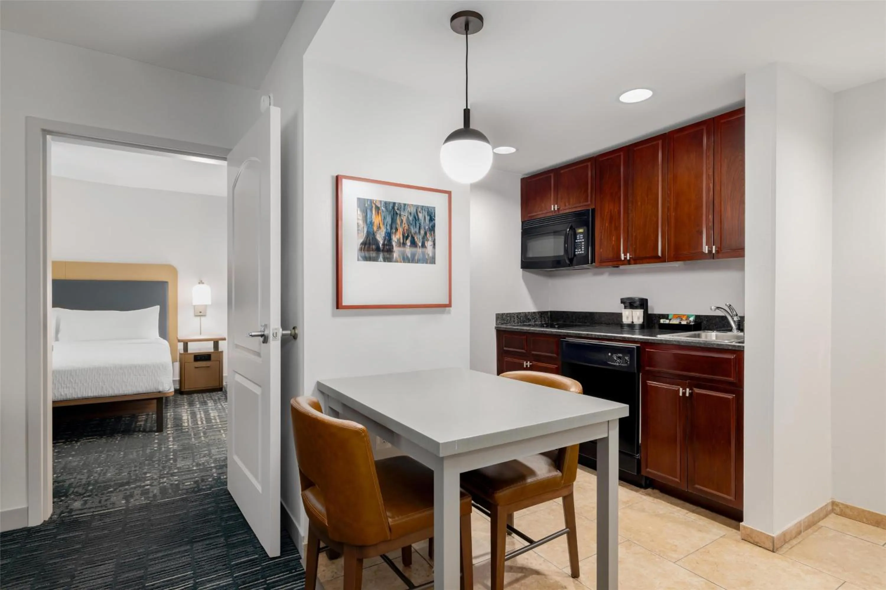 Kitchen or kitchenette, Bed in Homewood Suites by Hilton Slidell