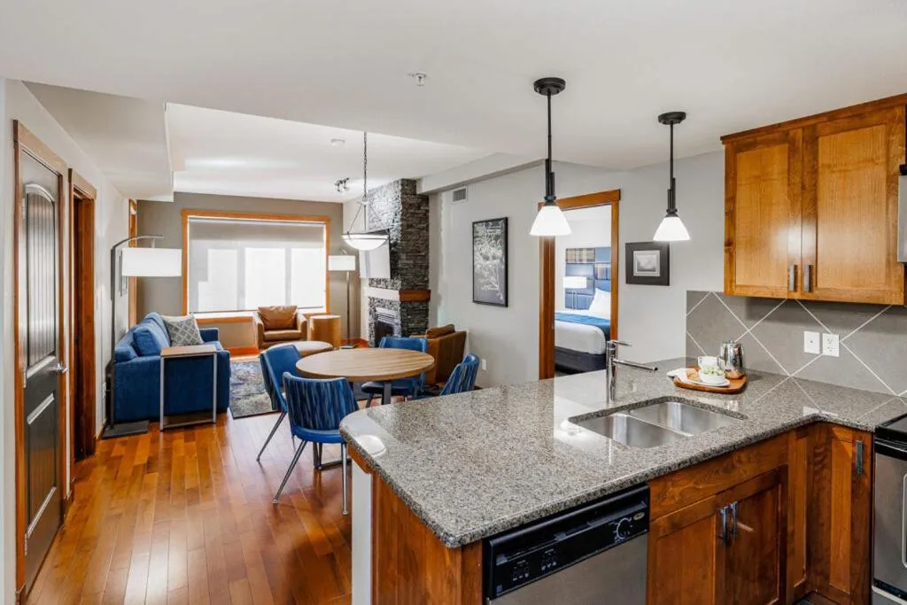 Kitchen or kitchenette in Stoneridge Mountain Resort