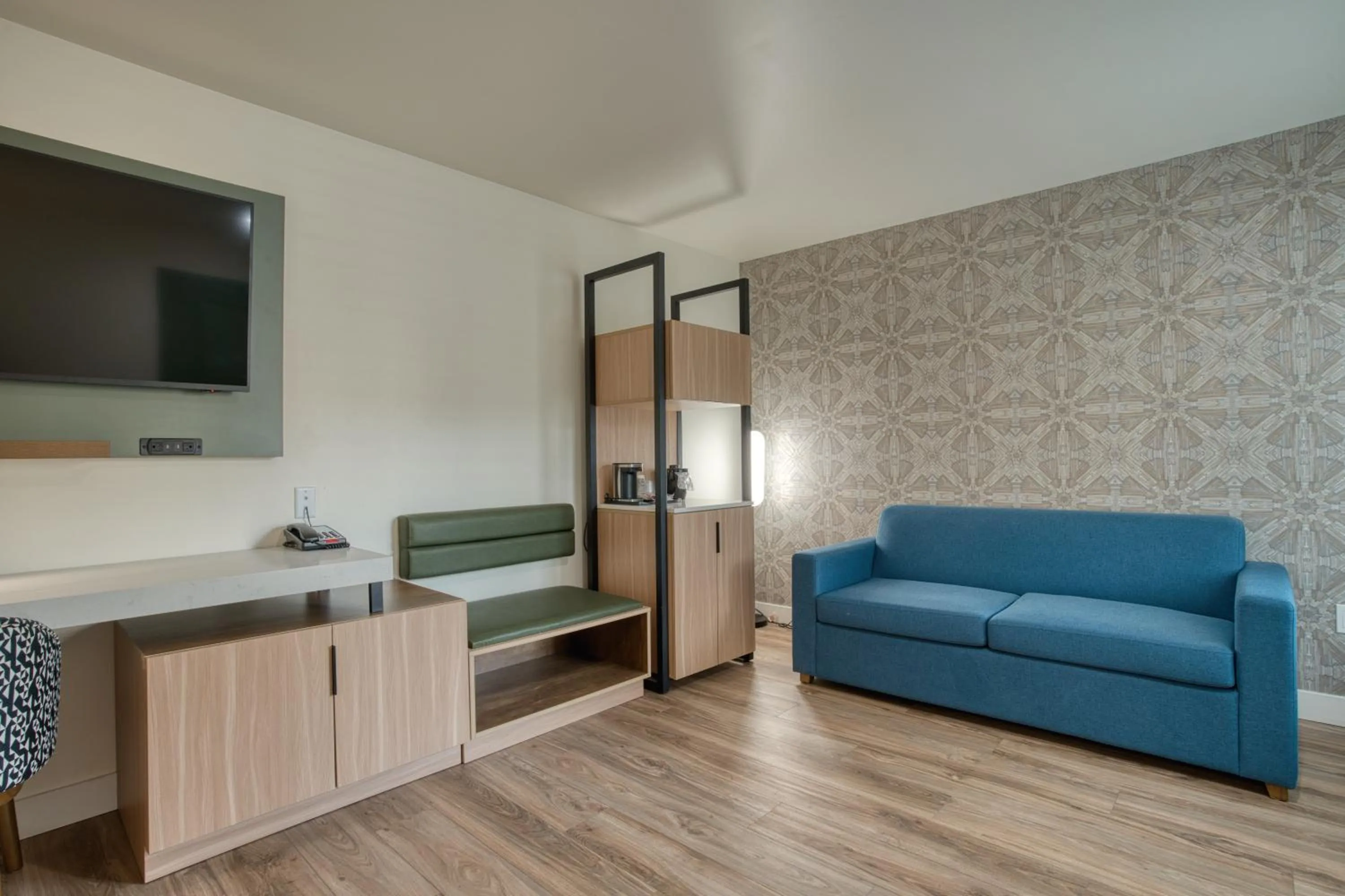 TV and multimedia in La Casa Inn