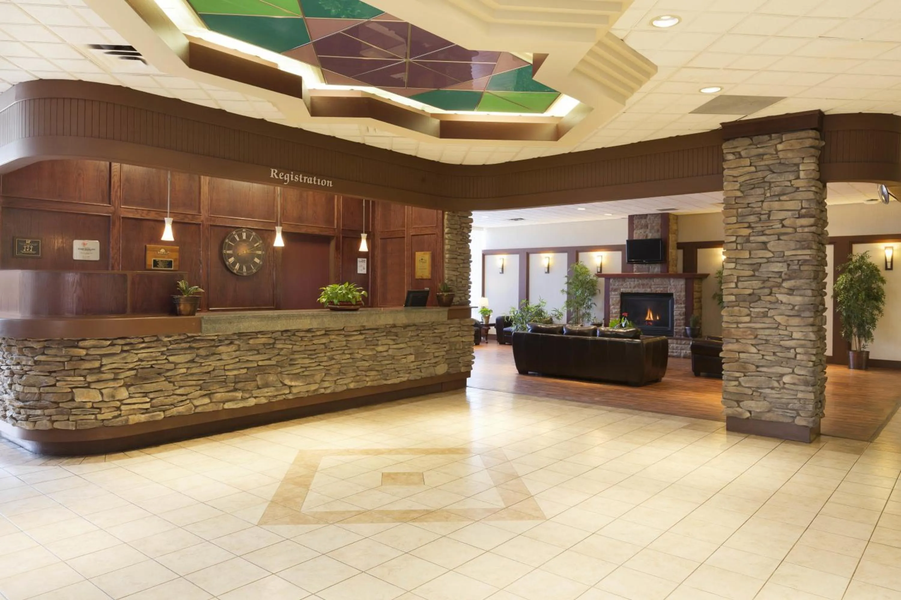 Lobby or reception in Days Inn by Wyndham Calgary South