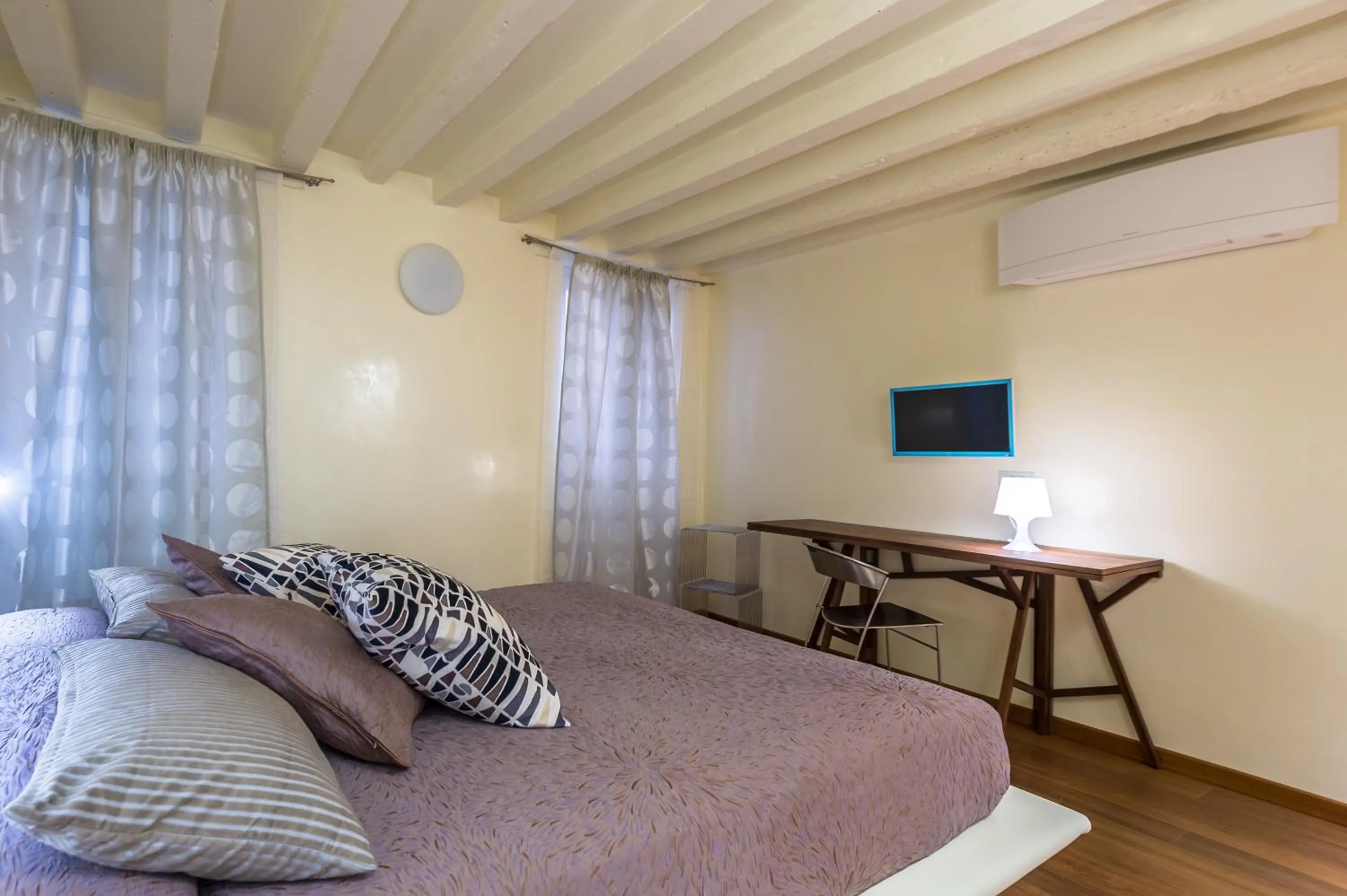 Bedroom, Bed in Apartments Moon or Dama