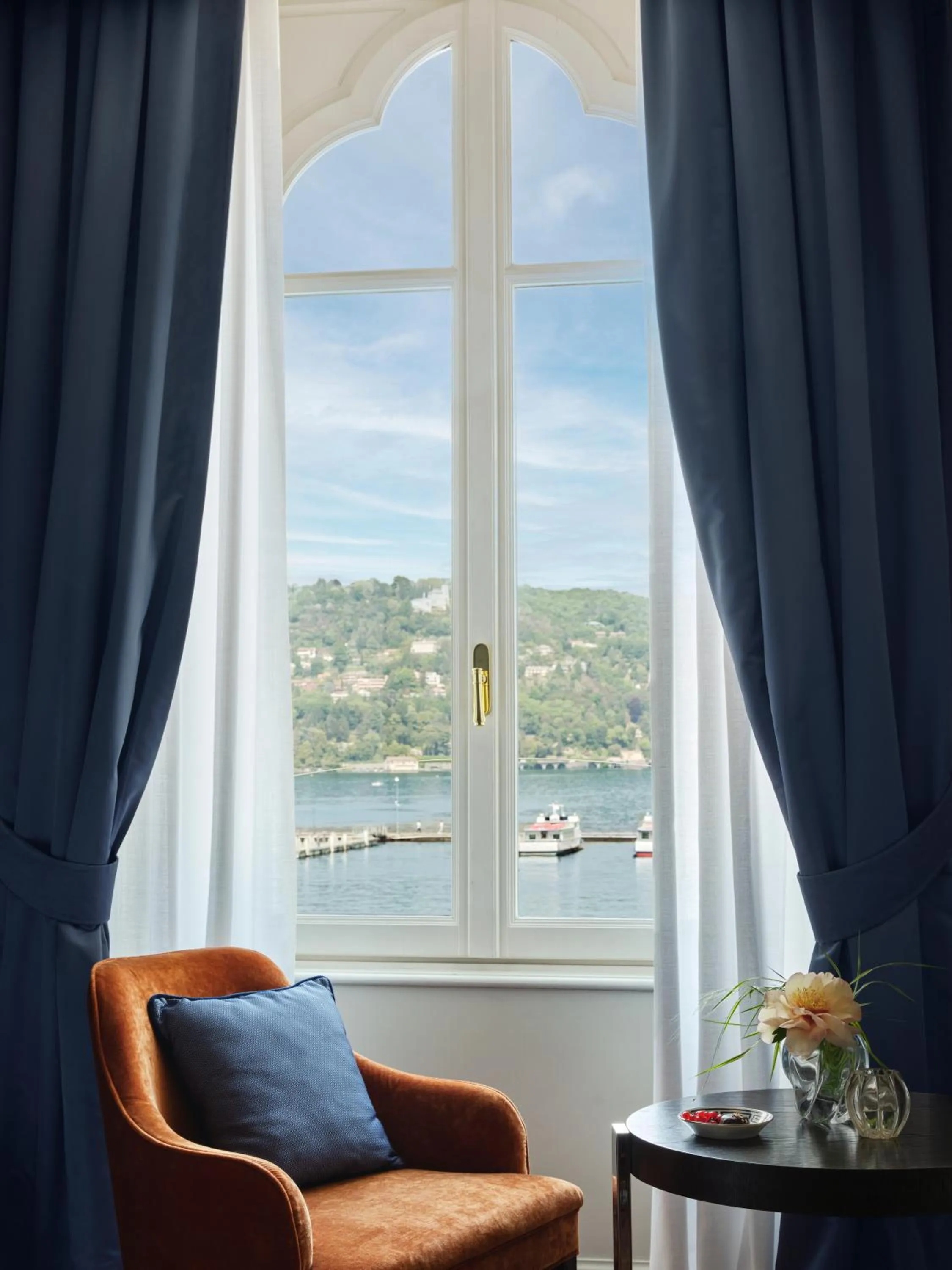 Seating area in VISTA Lago di Como