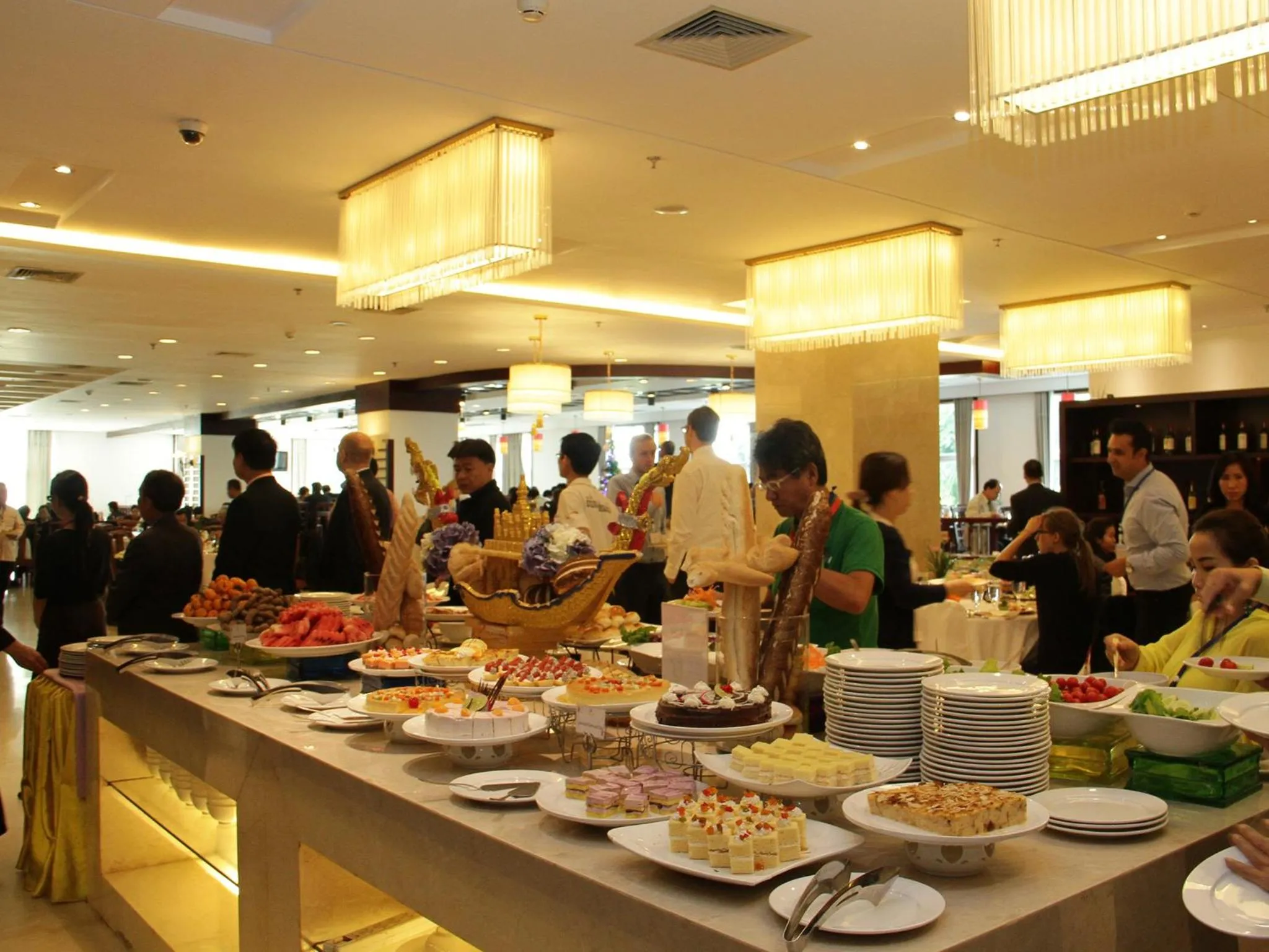 Food in Don Chan Palace Hotel & Convention