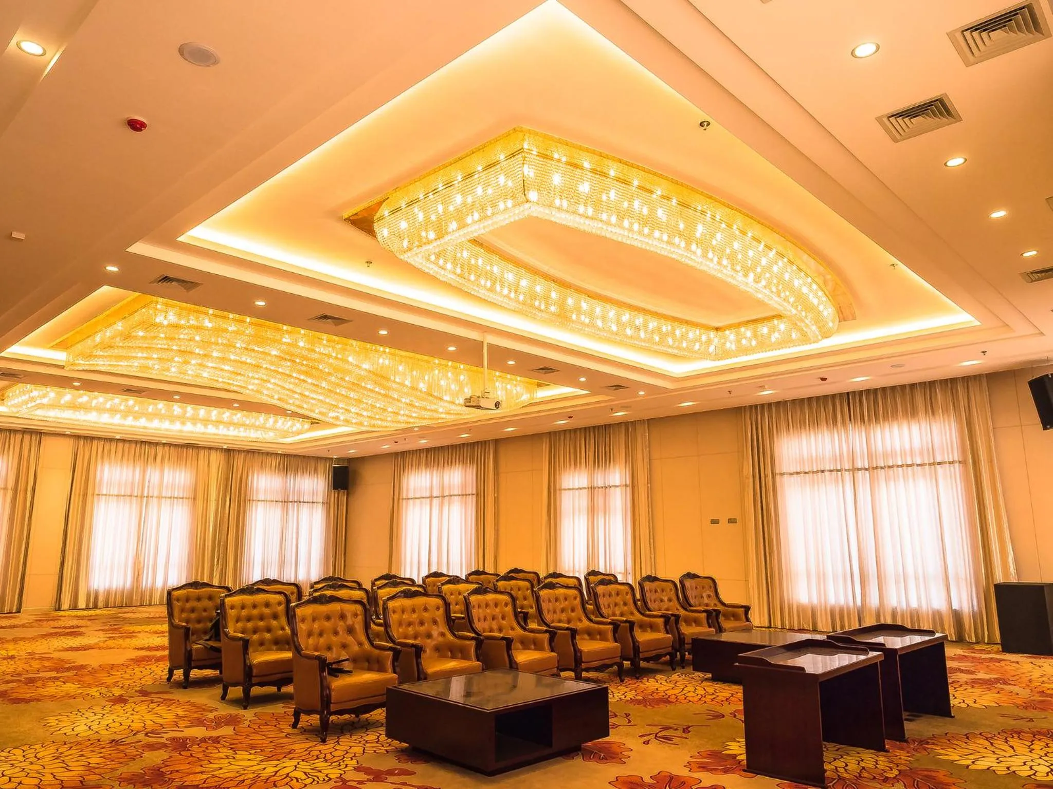 Business facilities in Don Chan Palace Hotel & Convention
