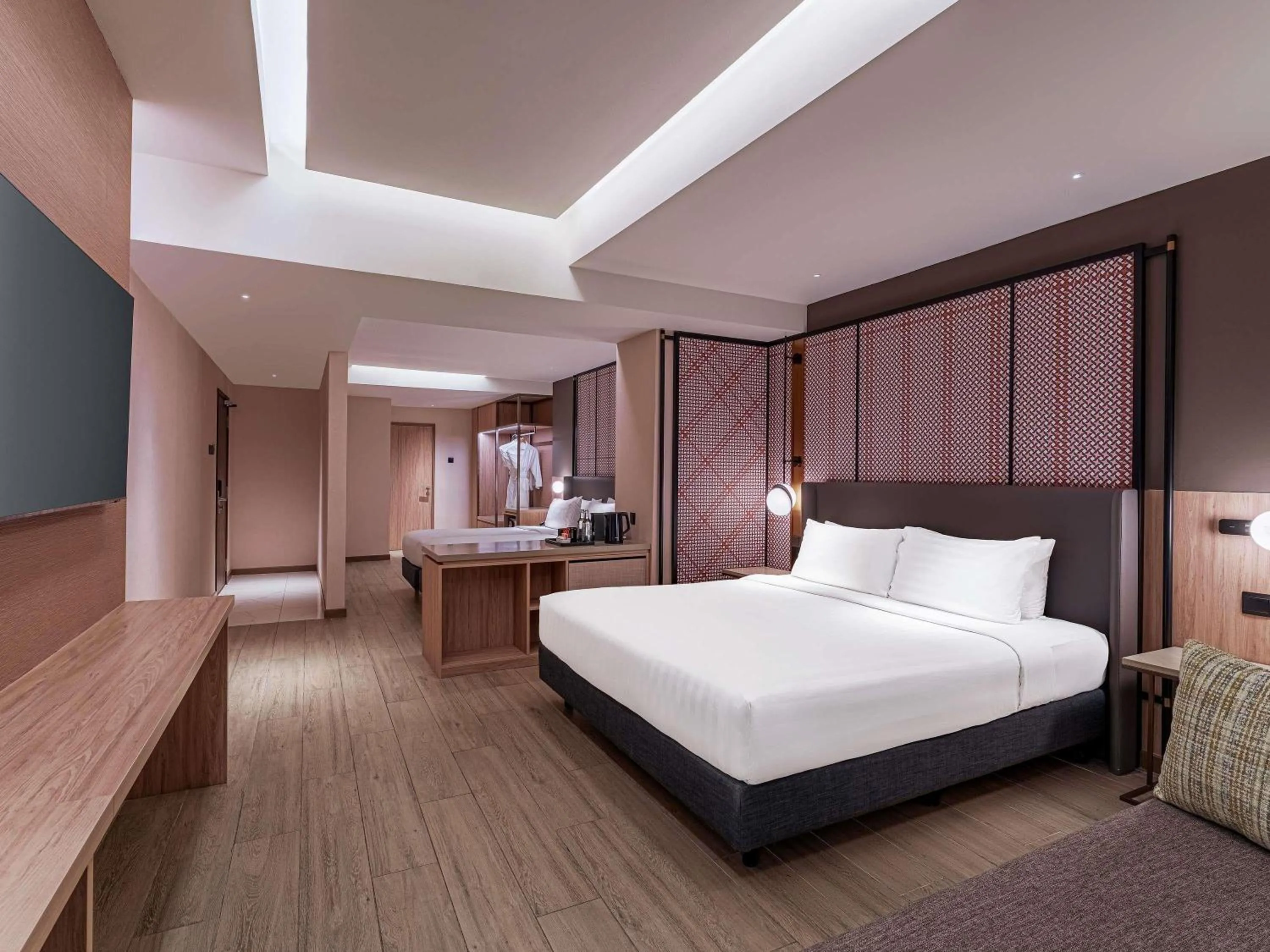 Bedroom, Bed in Grand Mercure Kuala Lumpur Bukit Bintang