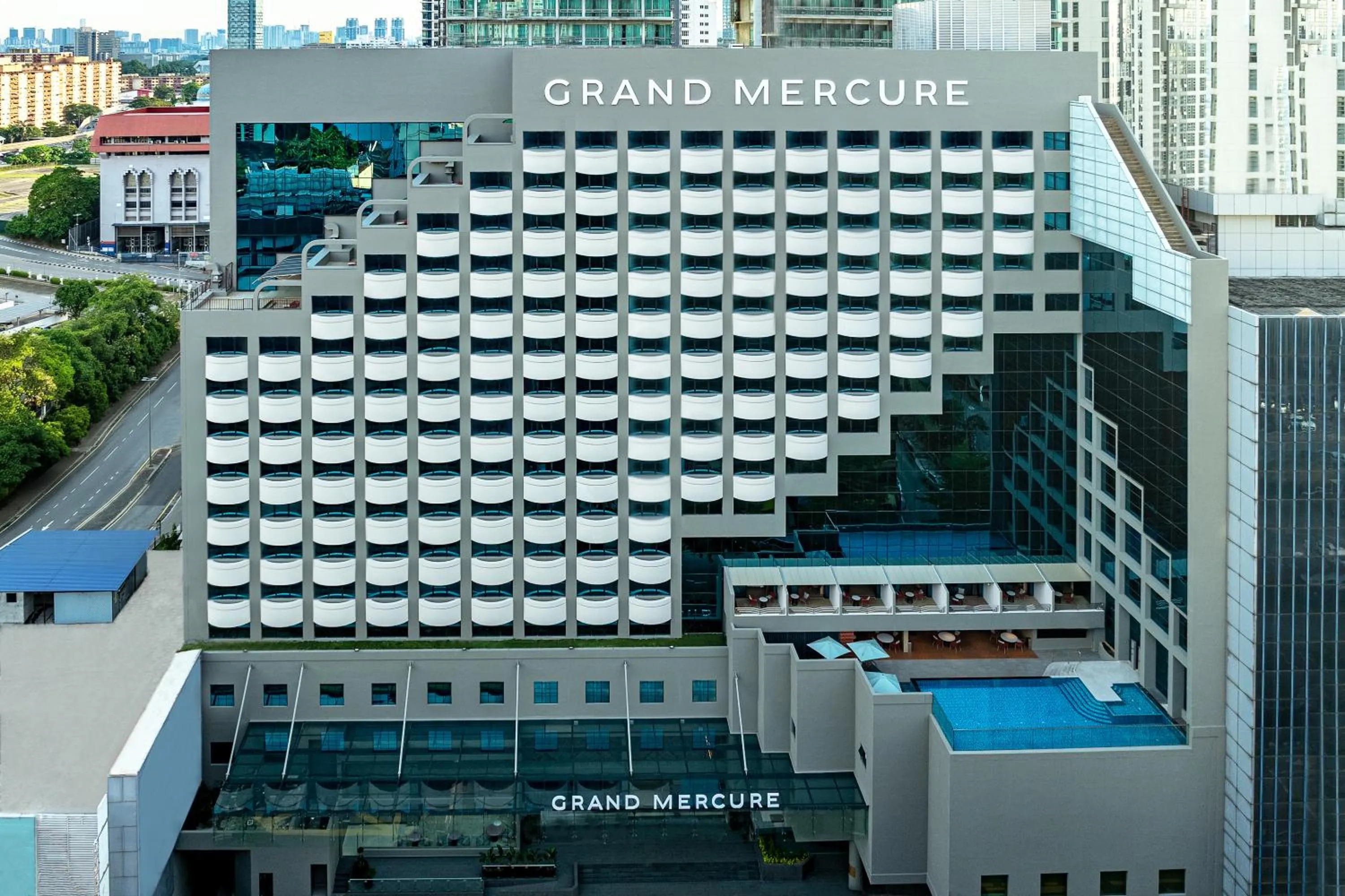 Facade/entrance in Grand Mercure Kuala Lumpur Bukit Bintang
