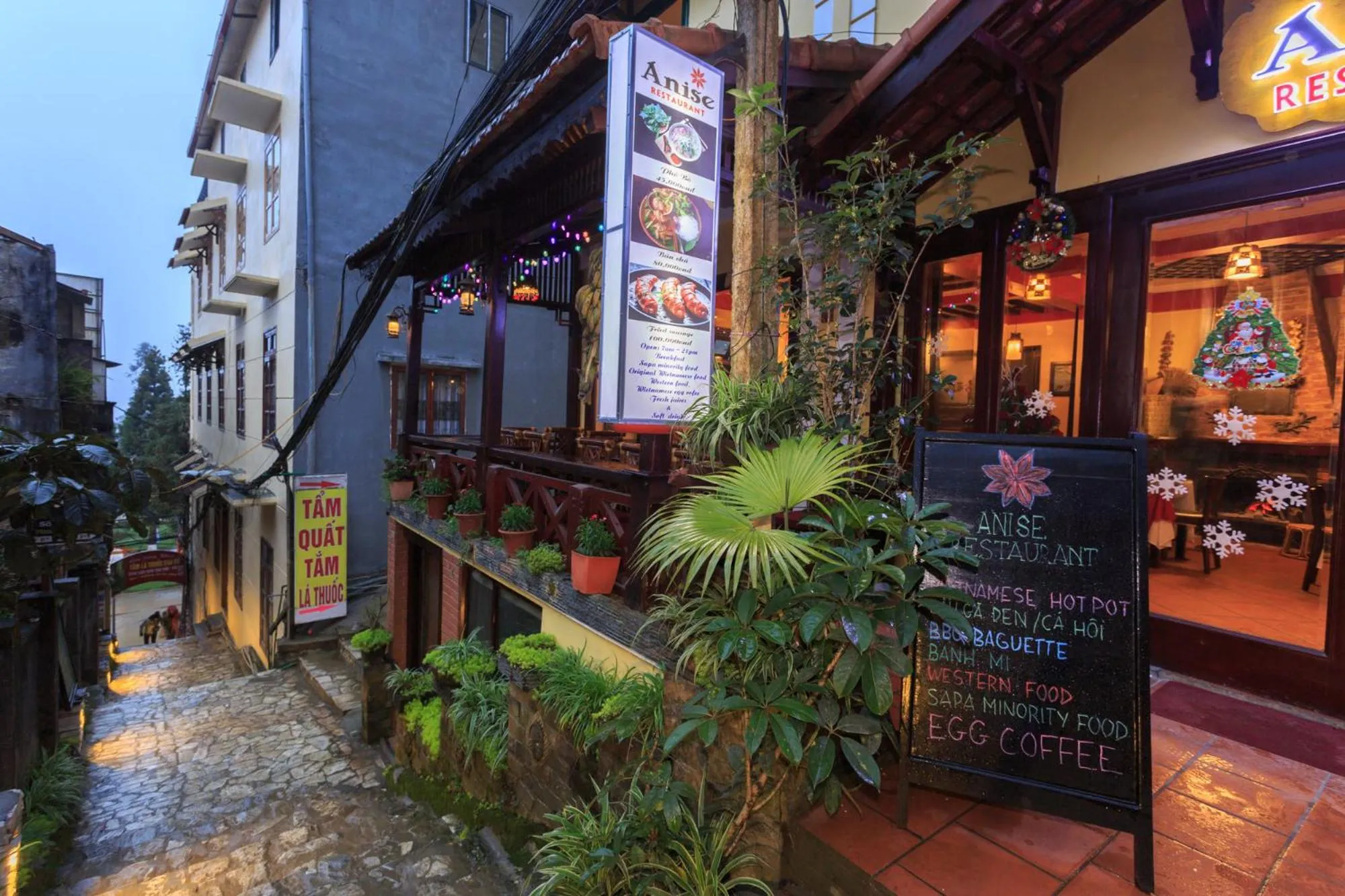 Restaurant/places to eat in Anise Sapa Hotel