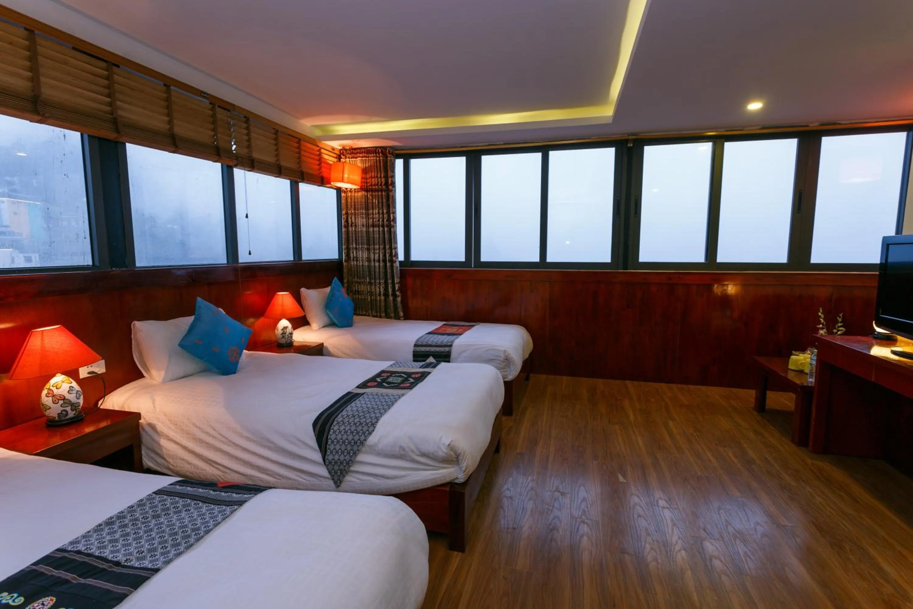 Bed in Anise Sapa Hotel