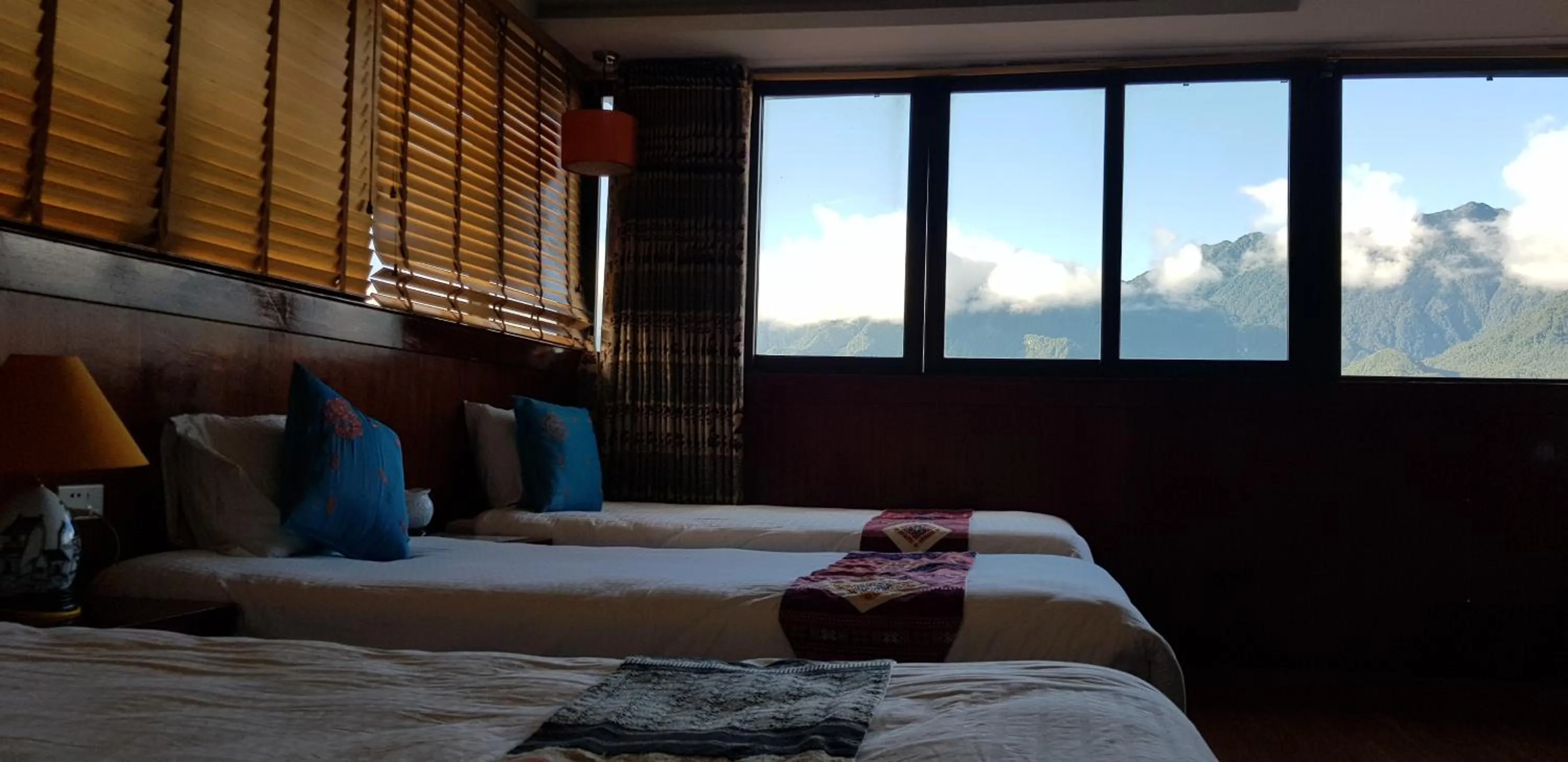 Mountain view, Bed in Anise Sapa Hotel