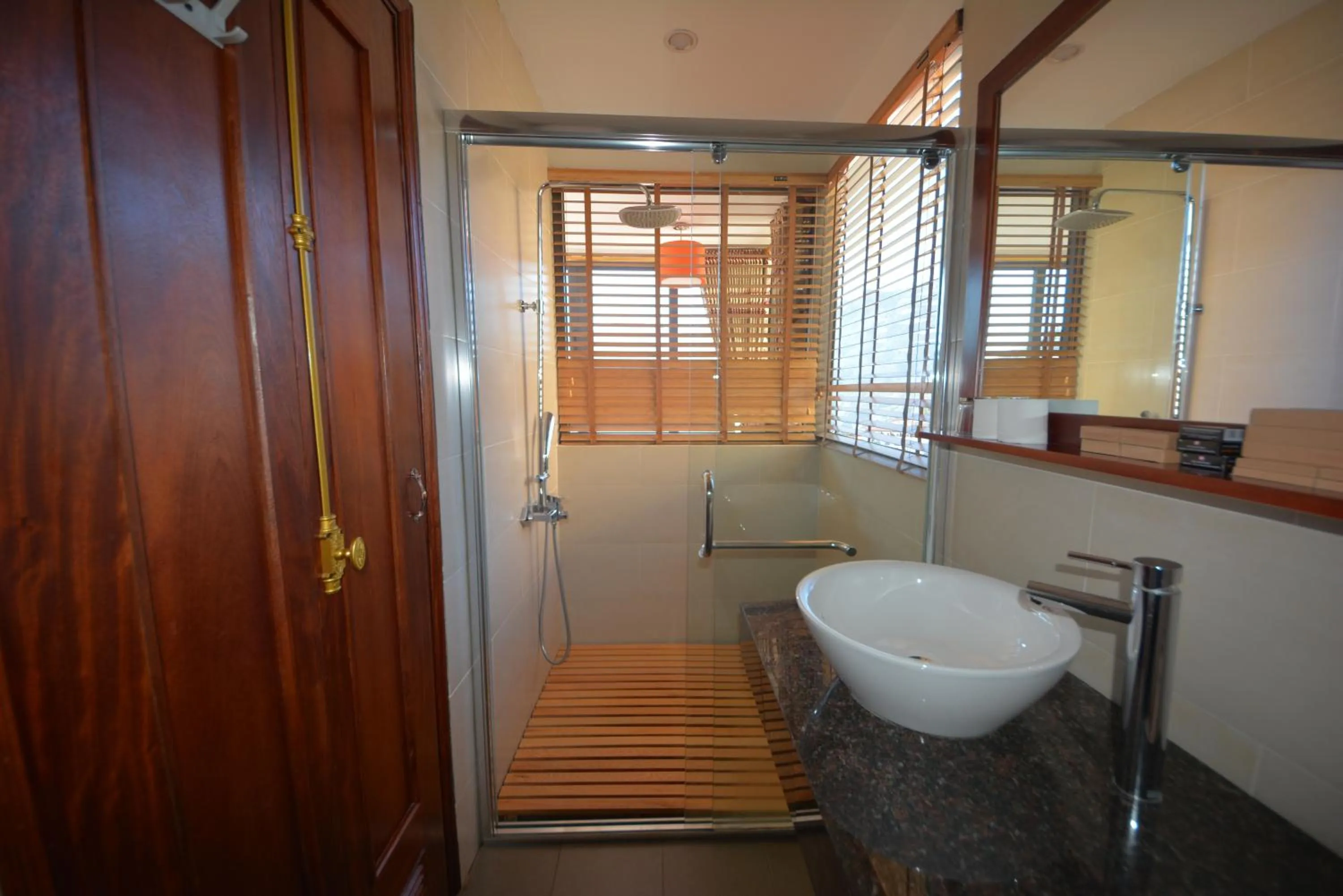 Bathroom in Anise Sapa Hotel