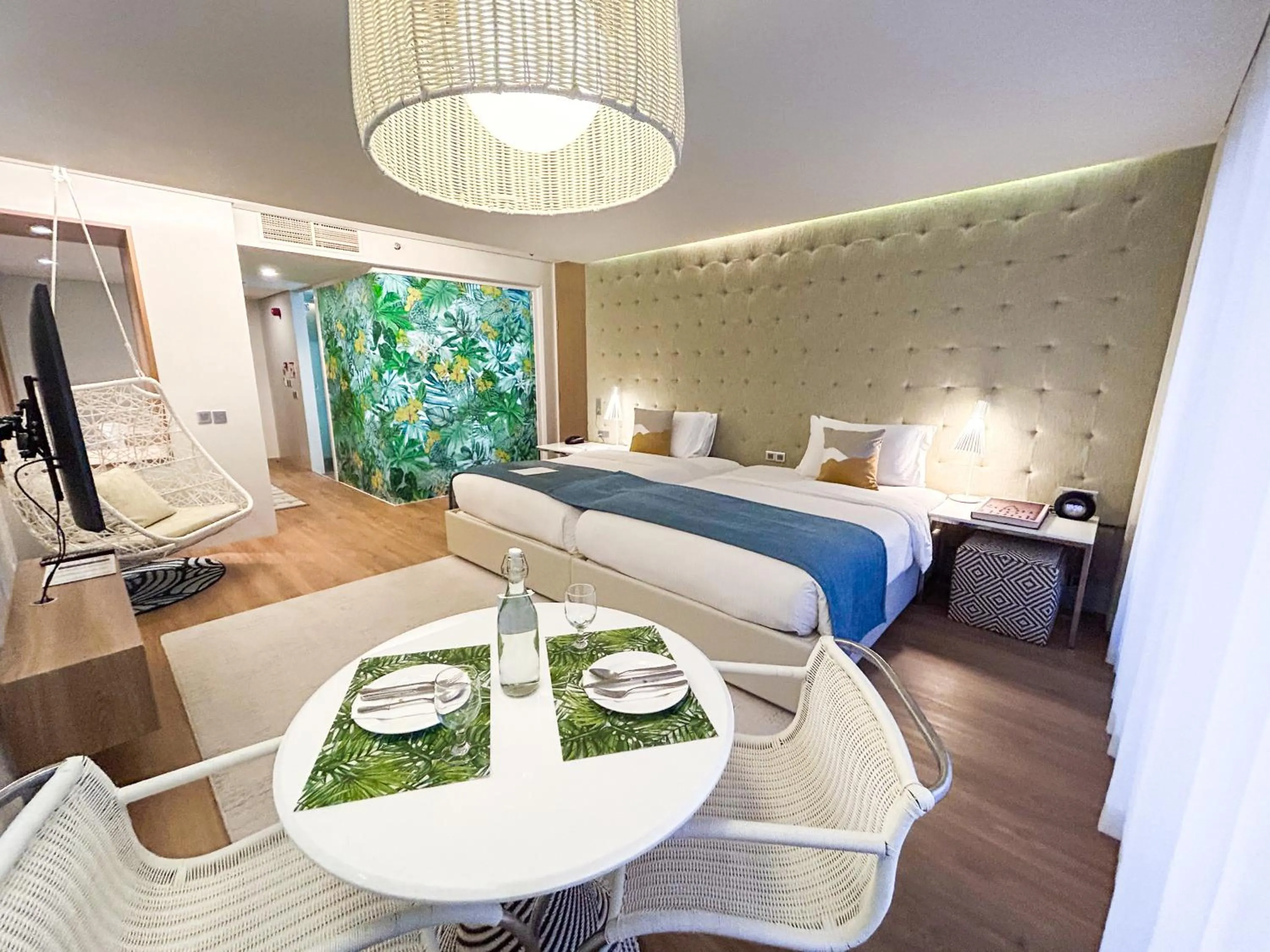 Photo of the whole room, Bed in Misibis Bay