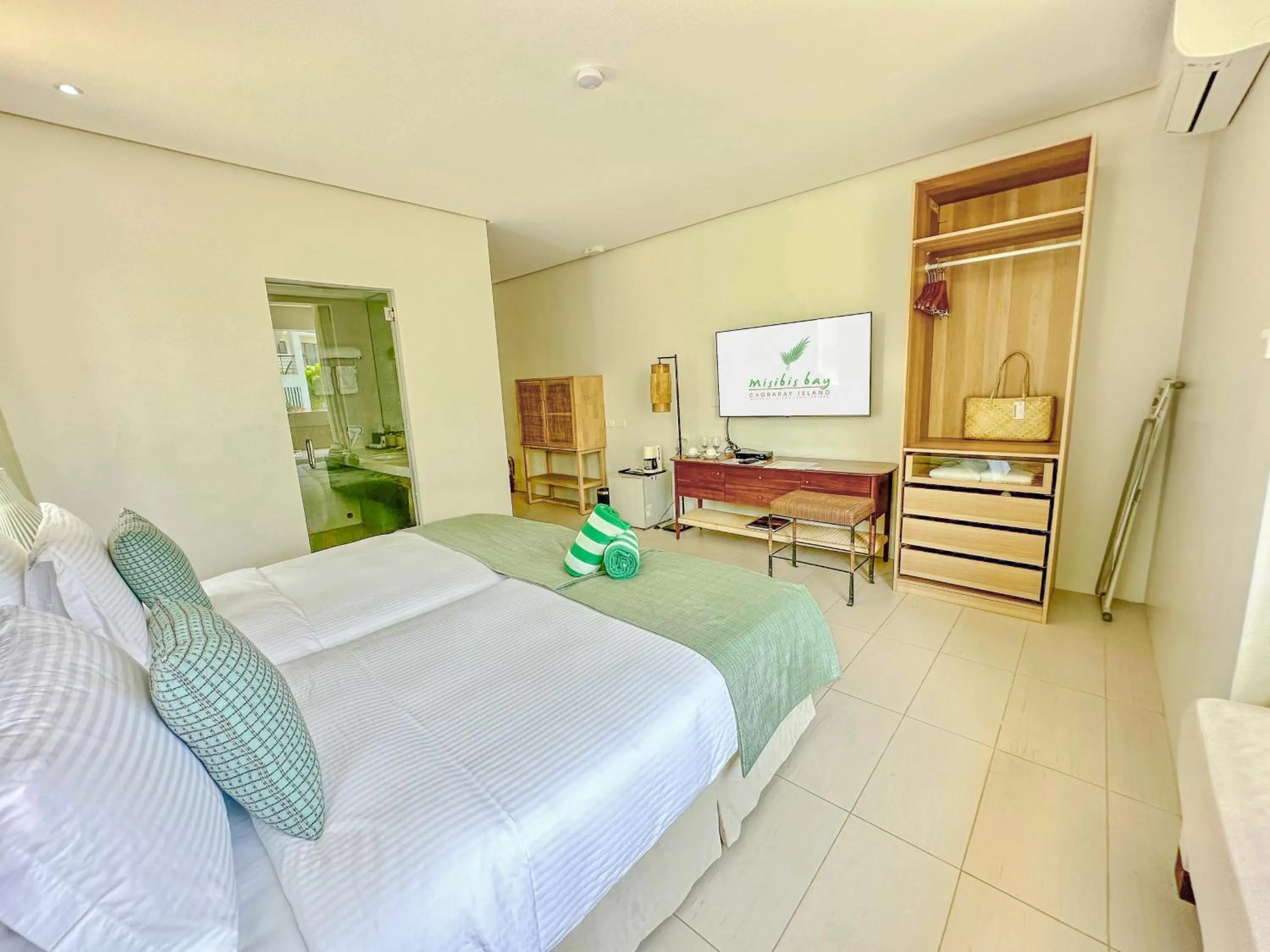 Photo of the whole room, Bed in Misibis Bay