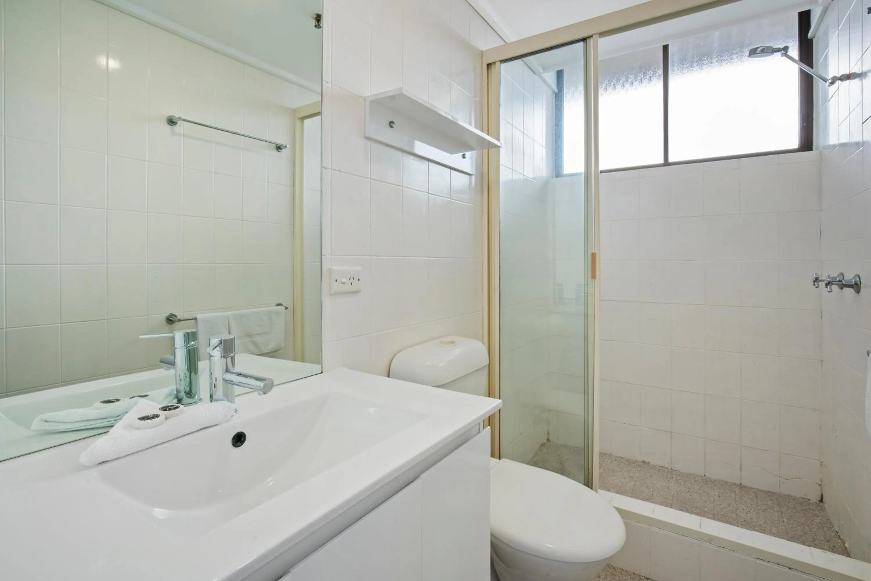 Capricorn One Beachside Holiday Apartments - Official