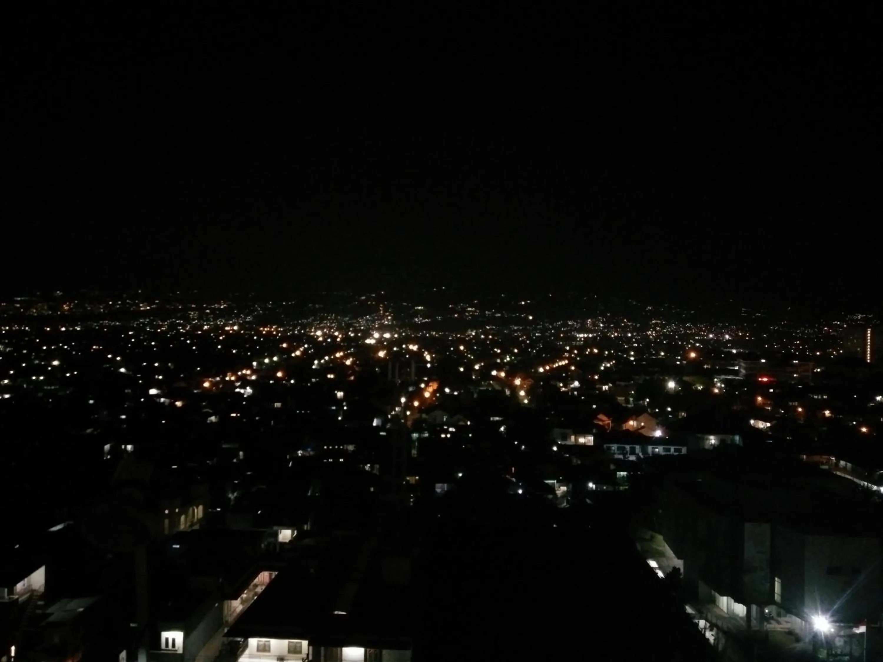 Apartment The Suites Metro by Yudis