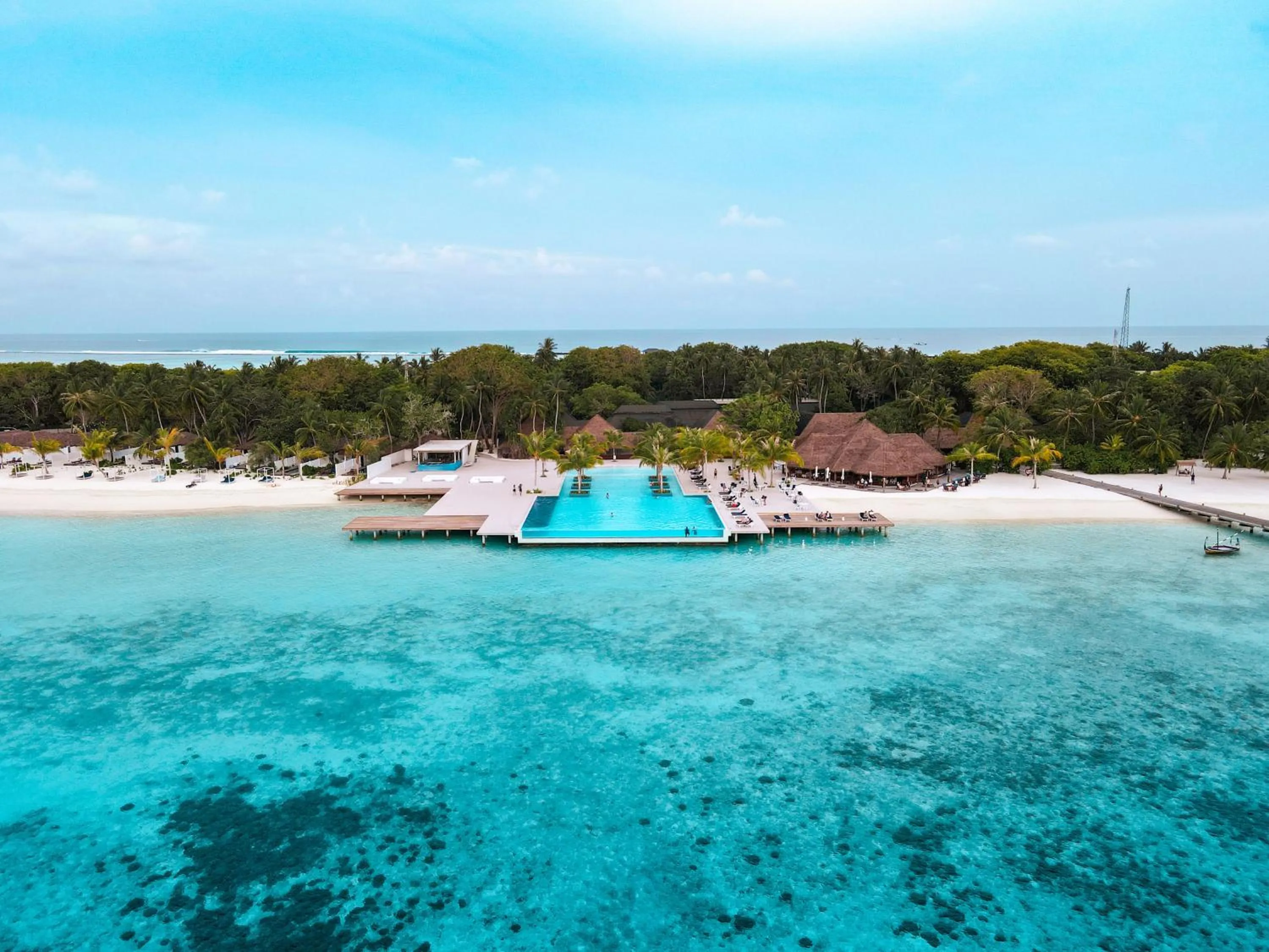 Swimming pool in Villa Nautica Paradise Island Resort