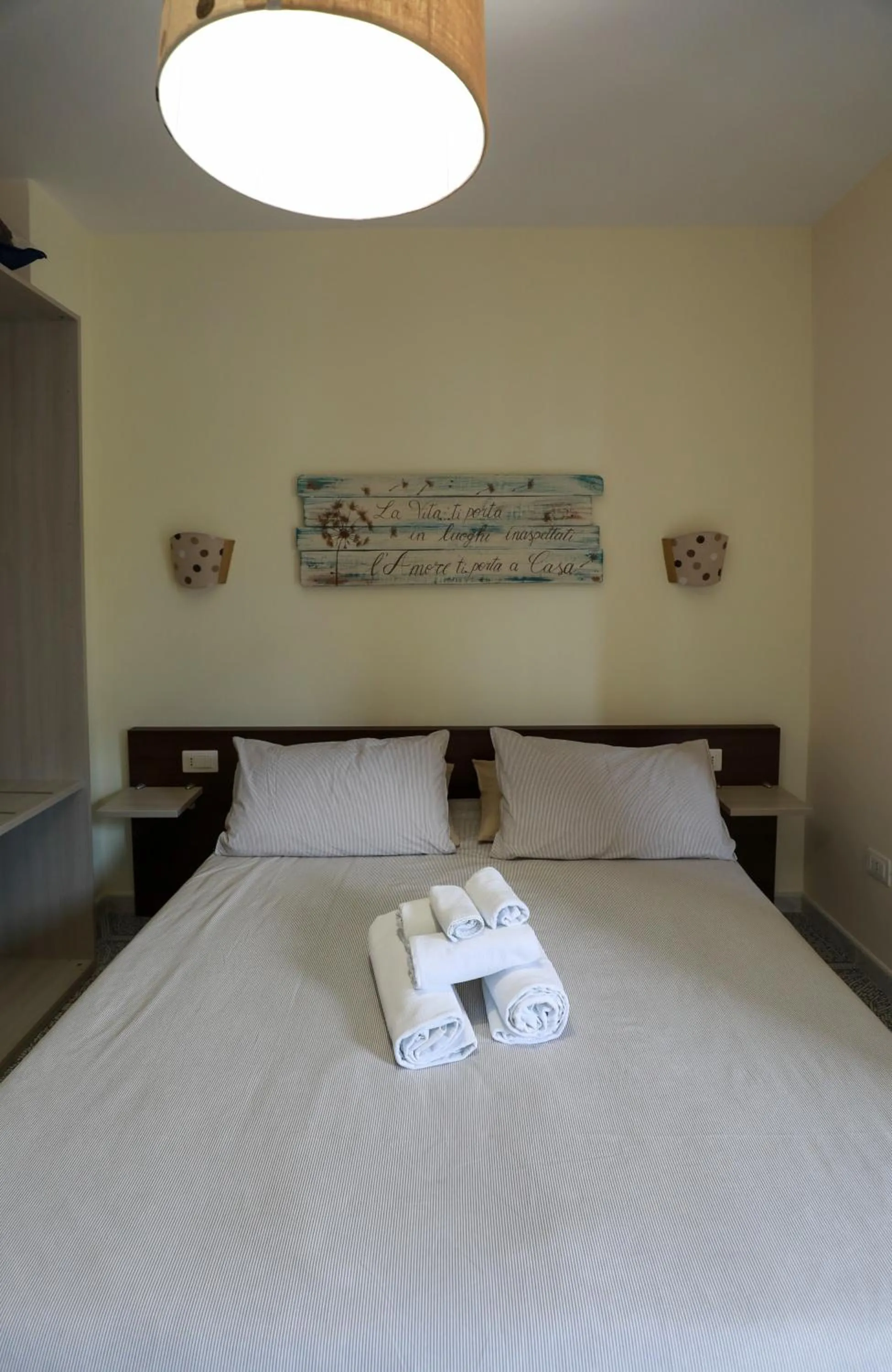 Bedroom, Bed in B&B Il Tritone