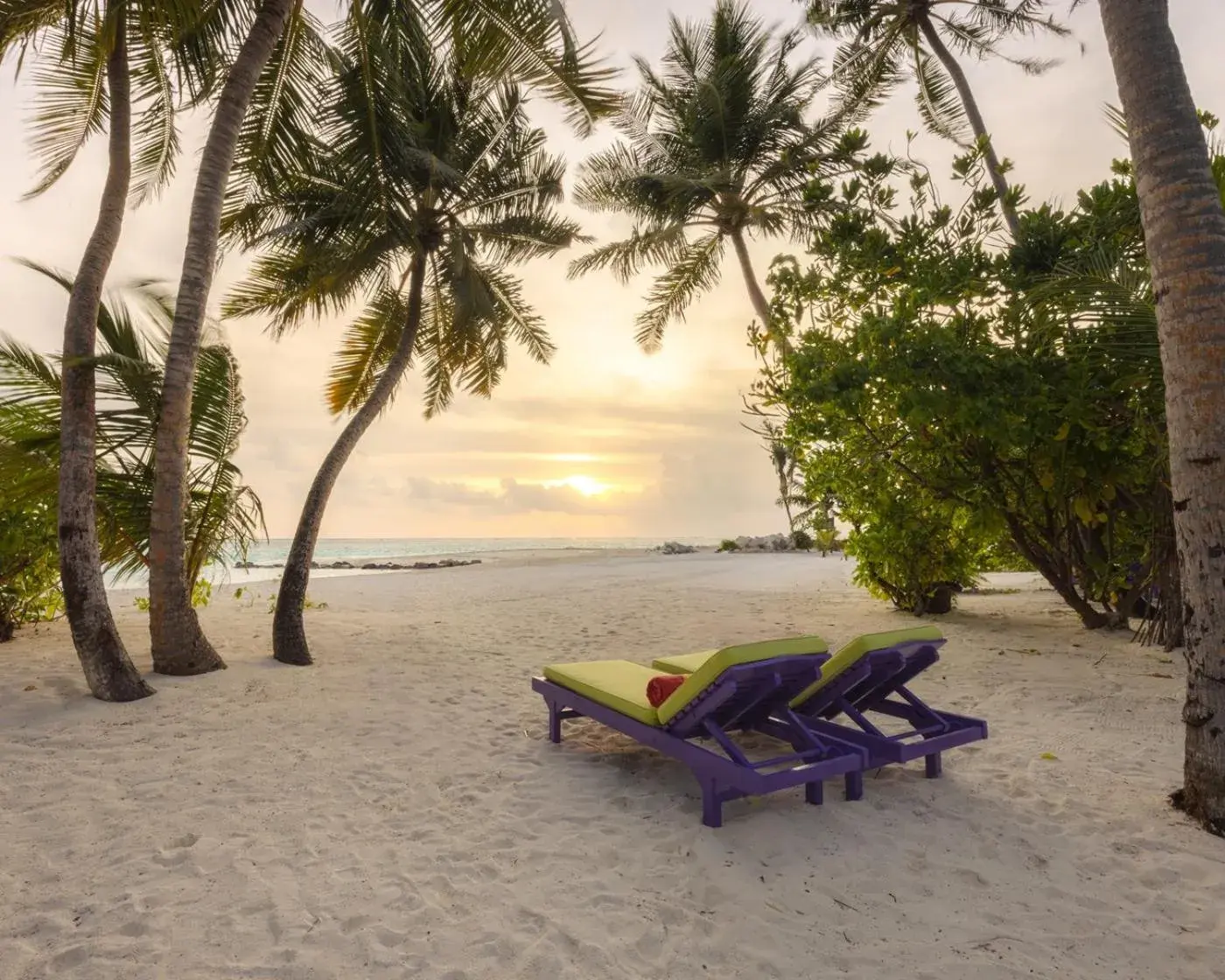 Sunset Deluxe Beach Villa - single occupancy in Villa Park Sun Island Resort Sunset Deluxe Beach Villa - single occupancy in Villa Park Sun Island Resort