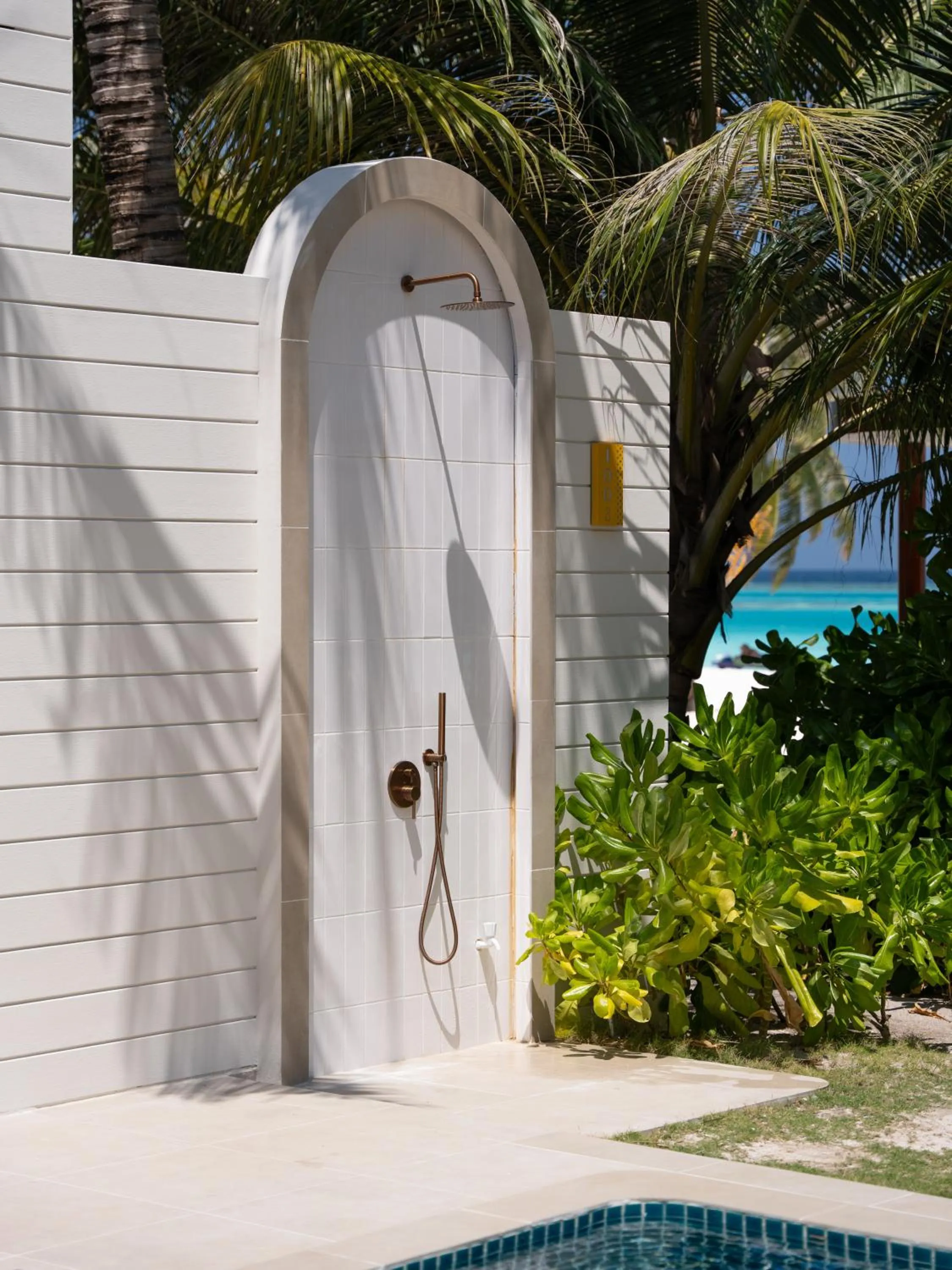 Shower in Villa Park Sun Island Resort