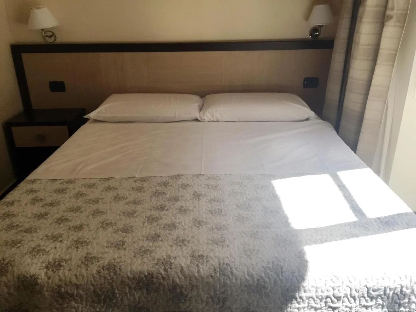 Bed in Clarian Affittacamere