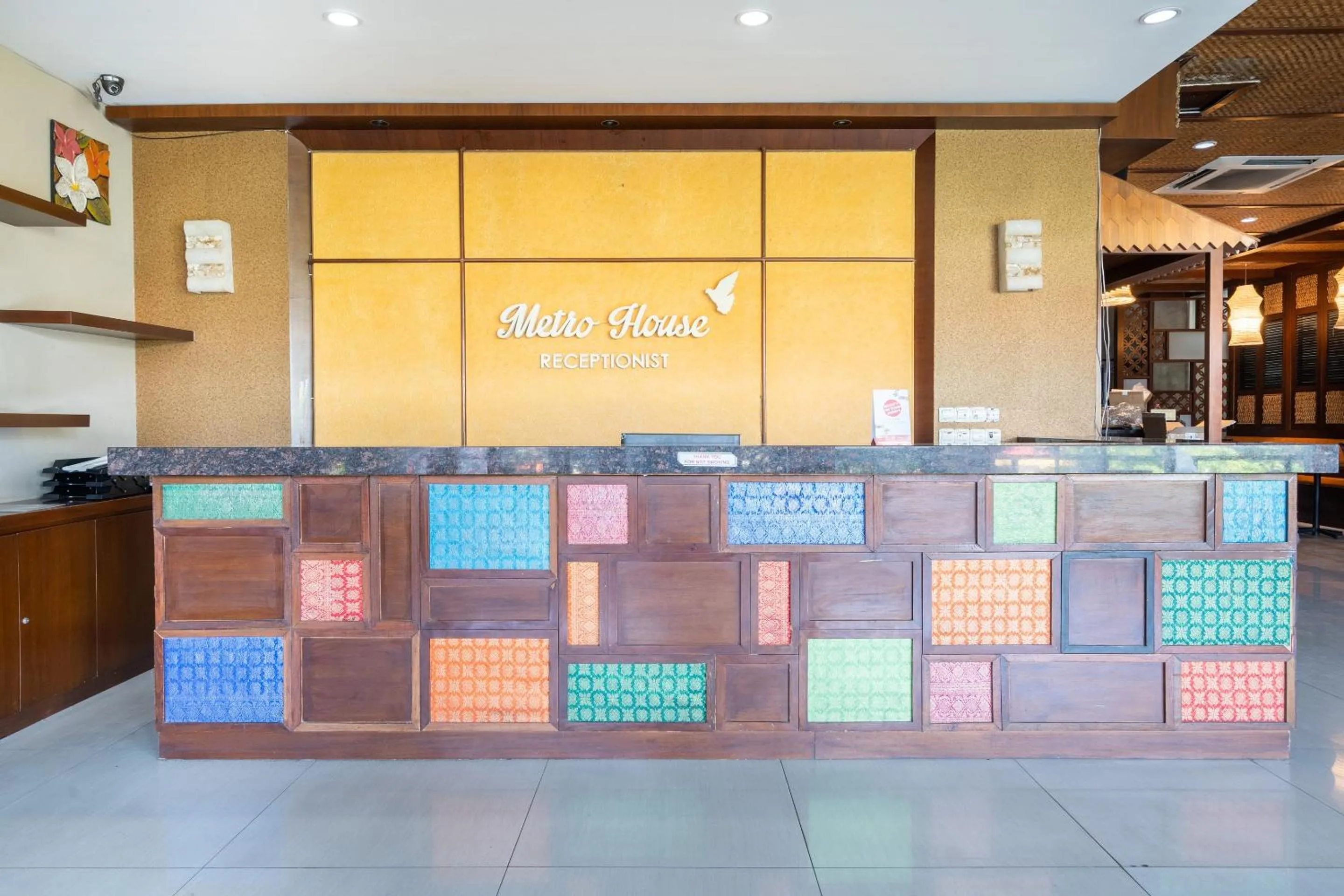 Lobby or reception in Flagship 91863 Metro House