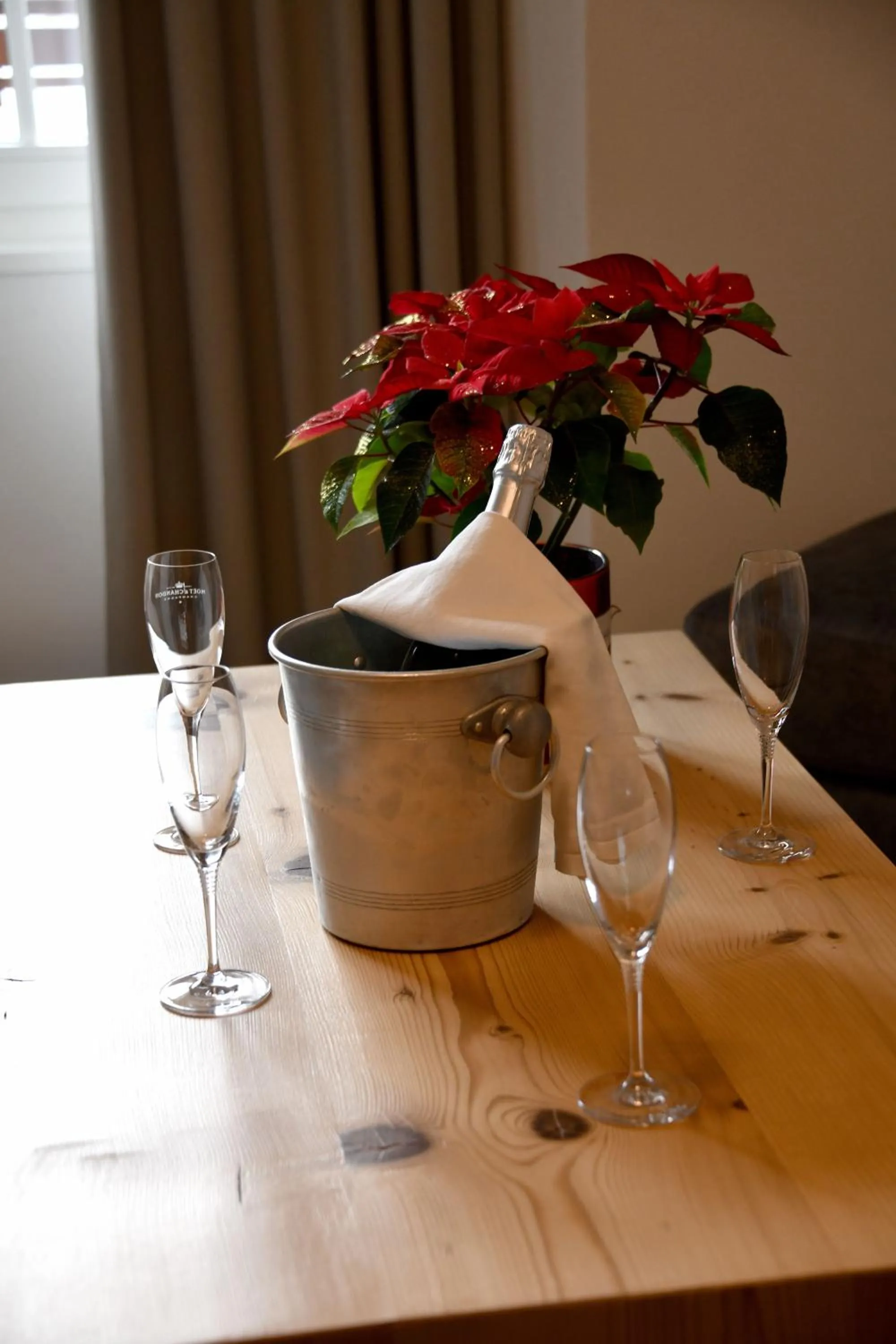 Seating area in Hôtel de Ville