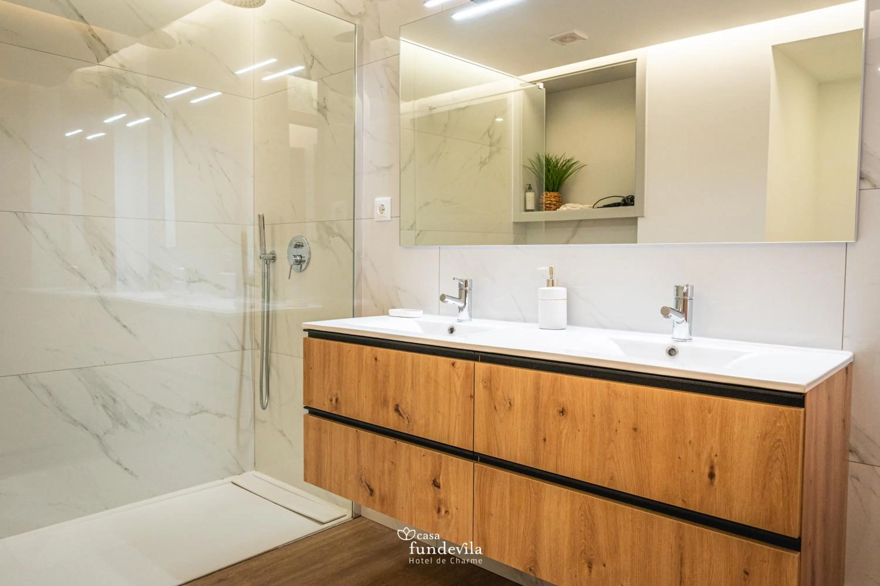 Shower in Hotel de Charme Casa Fundevila