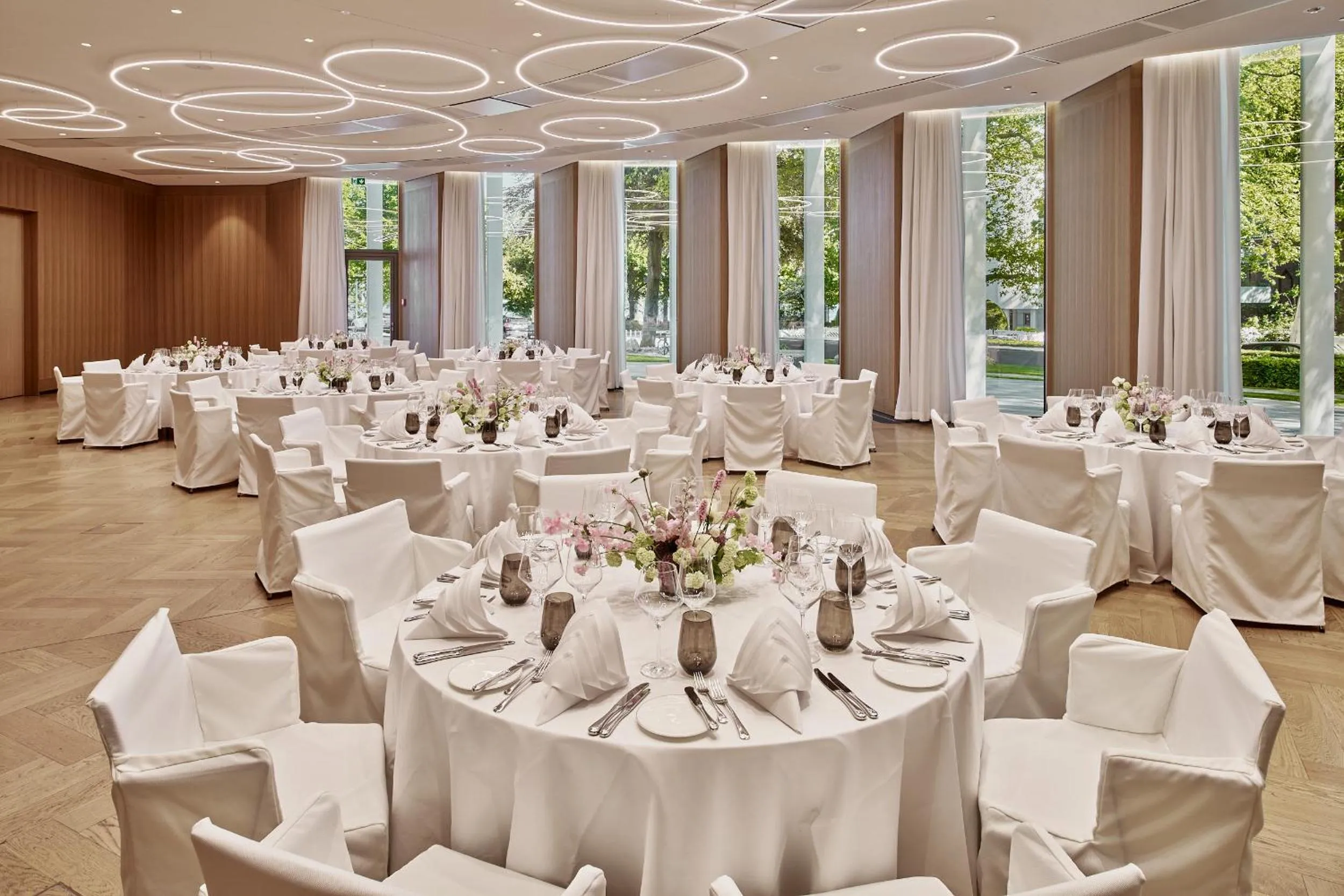 Banquet/Function facilities in The Fontenay Hamburg
