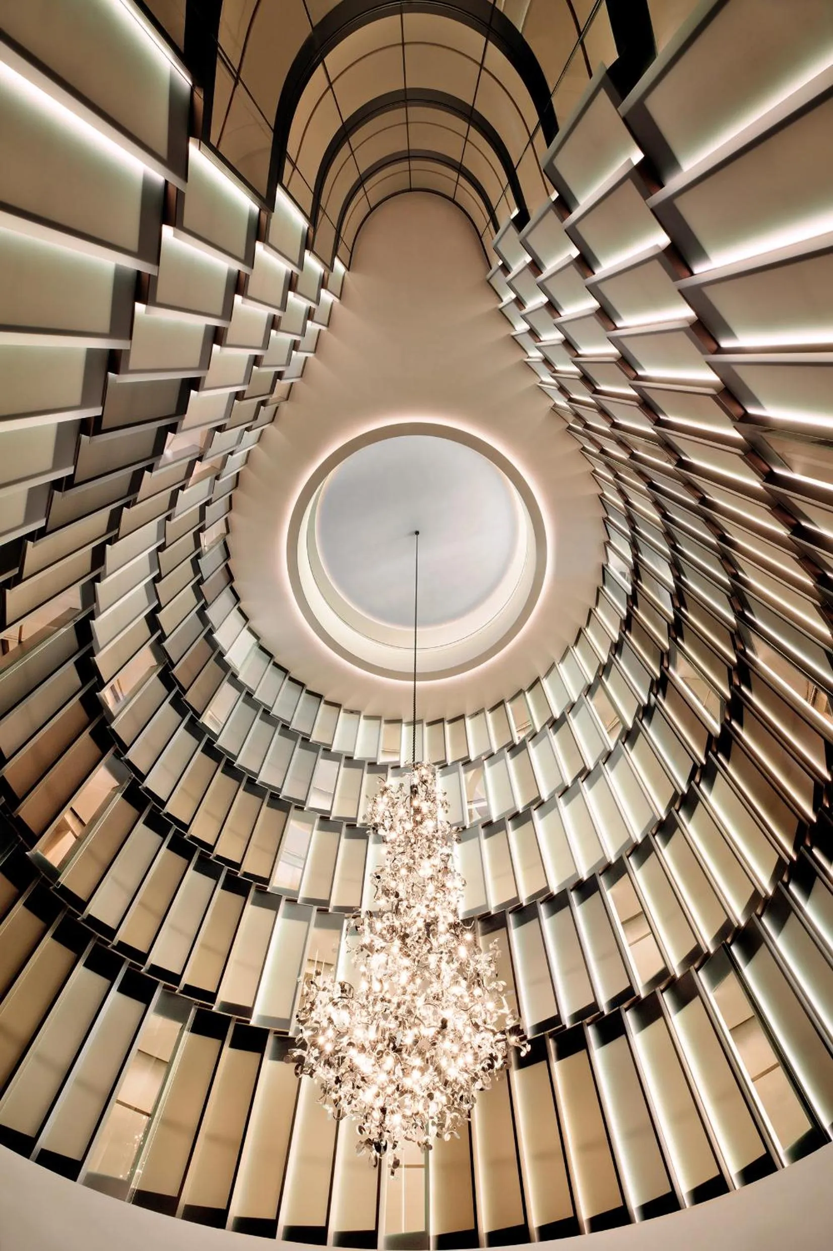 Lobby or reception in The Fontenay Hamburg