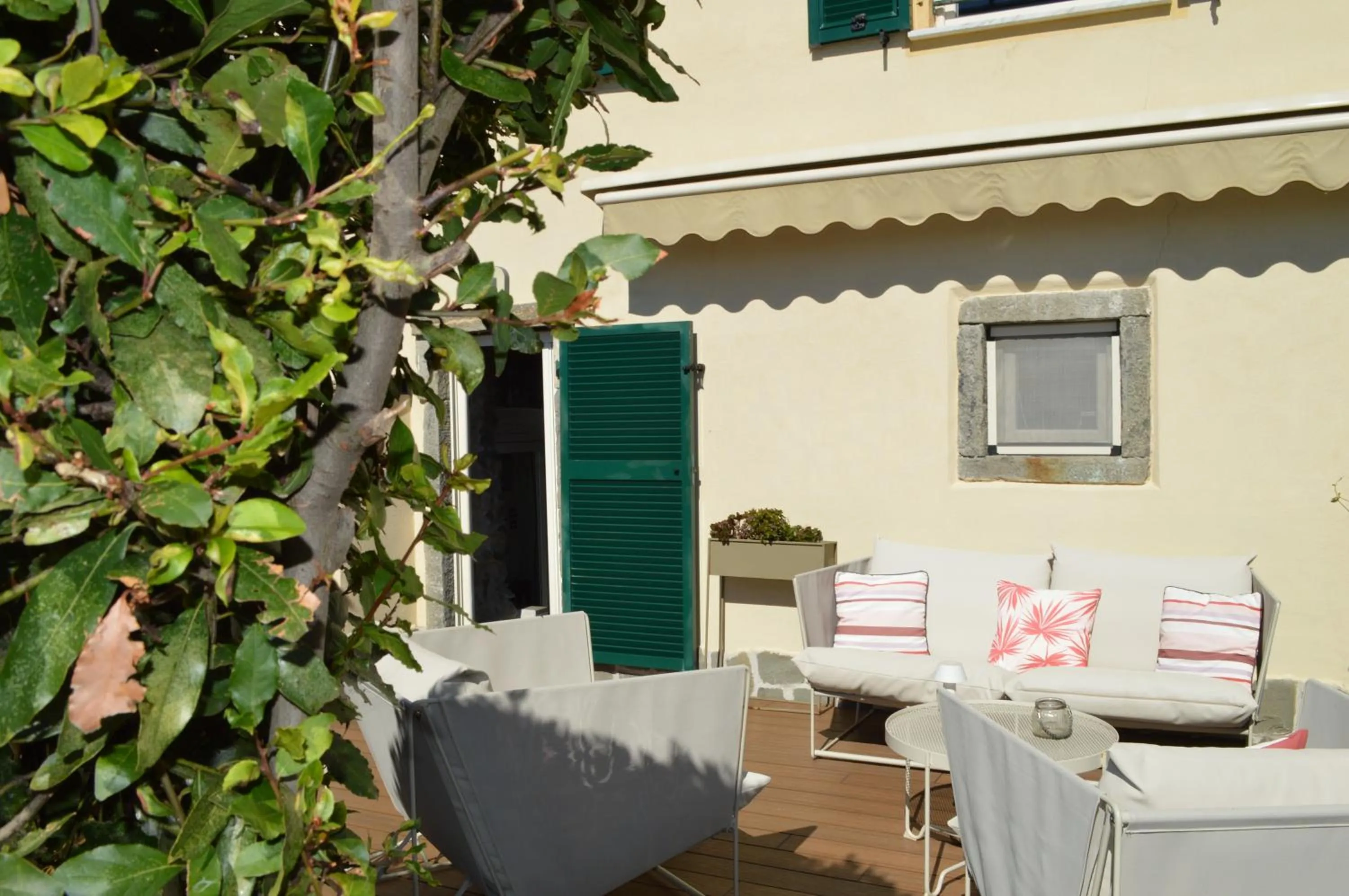 Patio in Madüneta 5 Terre