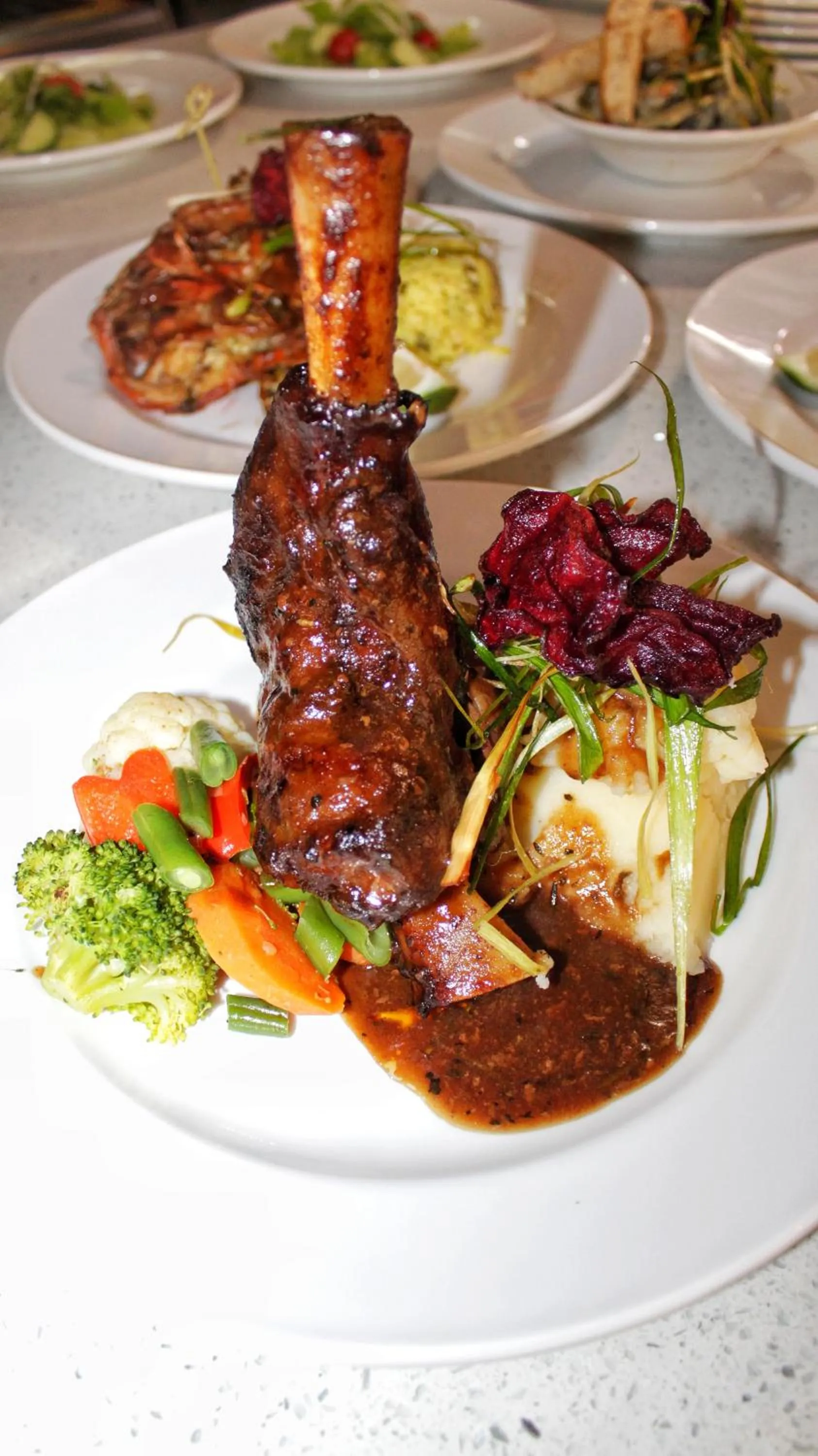 Restaurant/places to eat in Reef Hotel