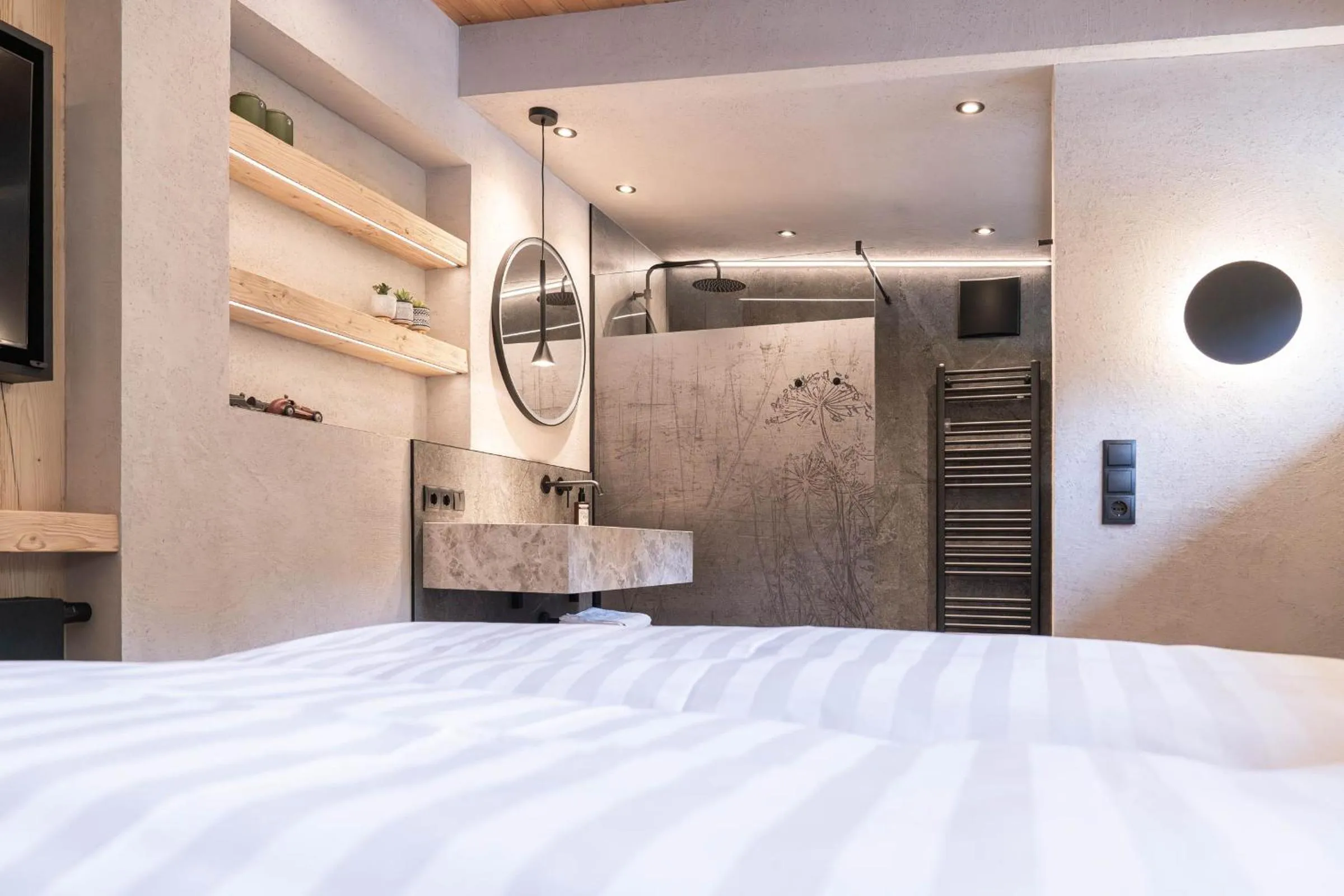 Bathroom, Bed in Apart Reinstadler