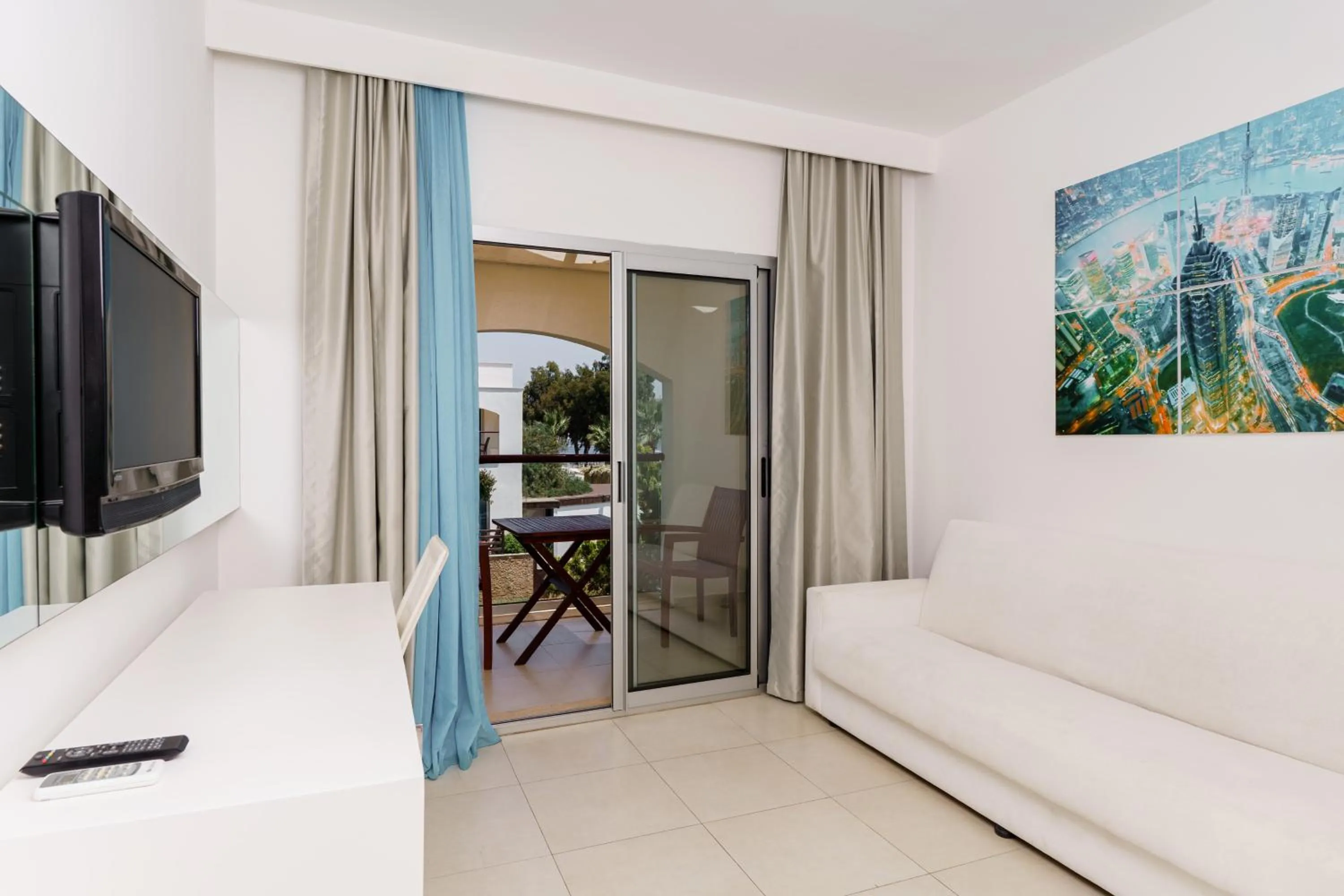 Living room, Bed in Costa Luvi Hotel Bodrum - All Inclusive