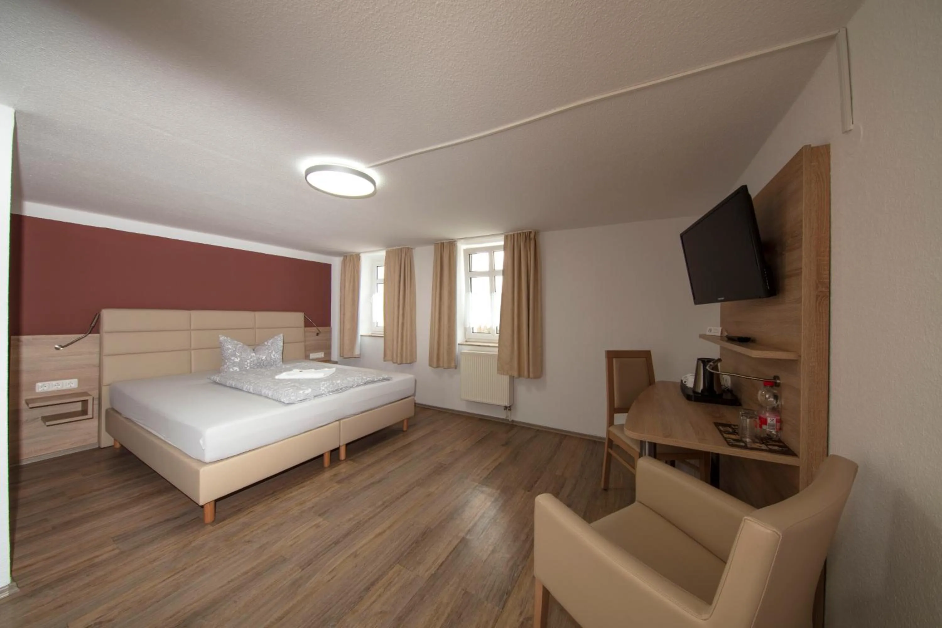 Comfort Double Room - single occupancy in Hotel Maximilian