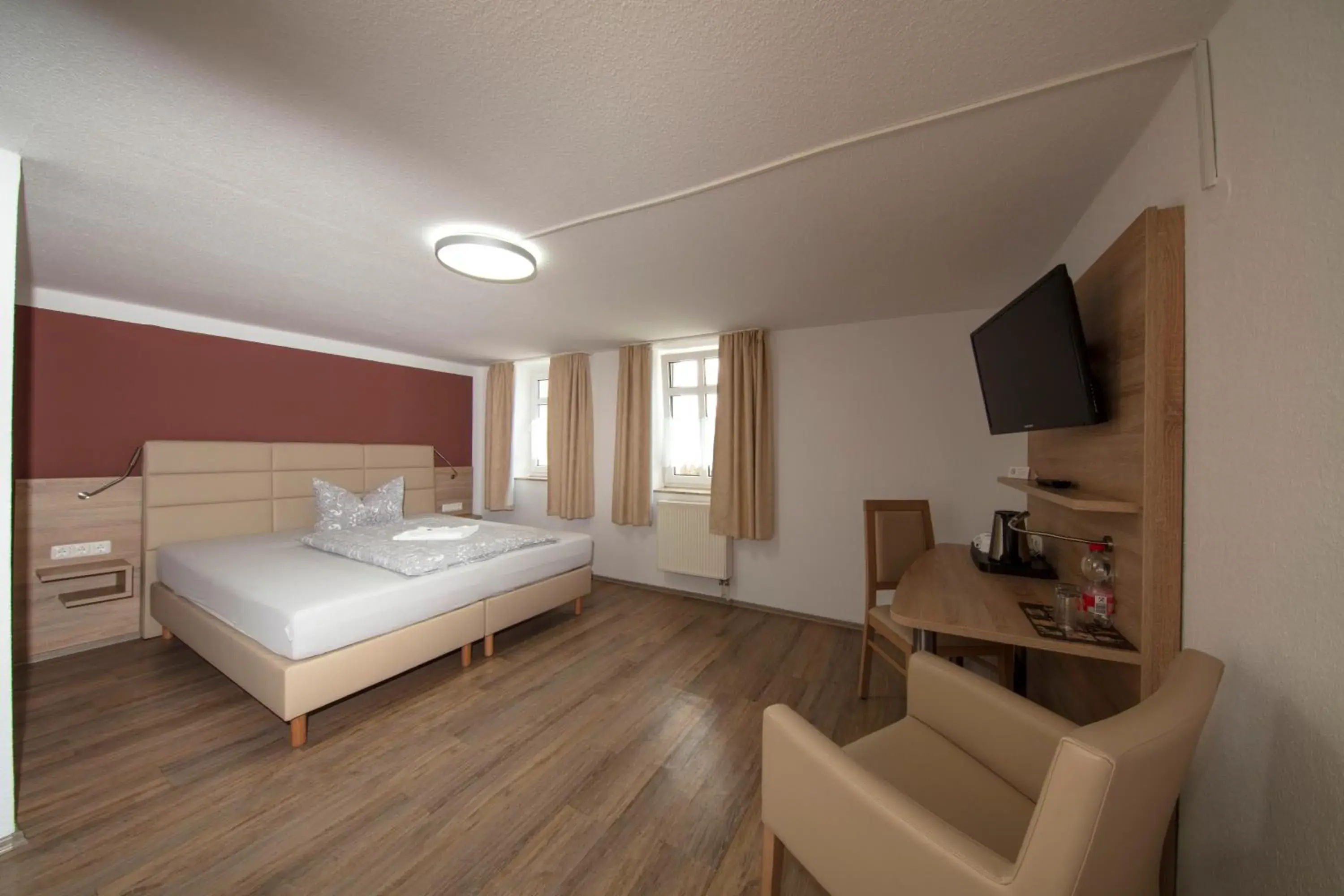 Comfort Double Room - single occupancy in Hotel Maximilian Comfort Double Room - single occupancy in Hotel Maximilian